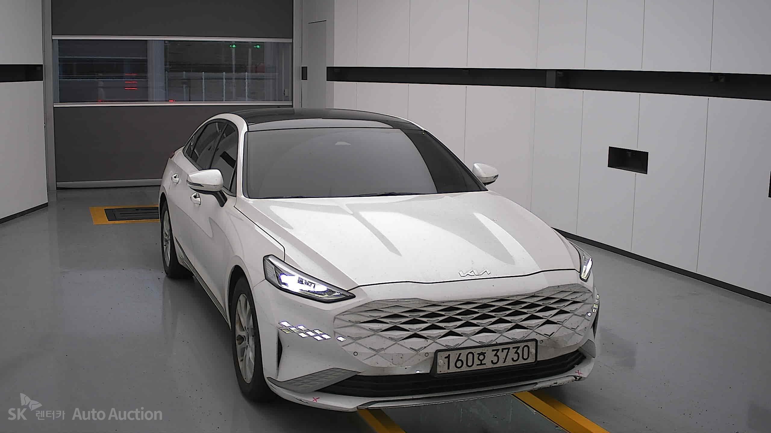 2022 - kia k8