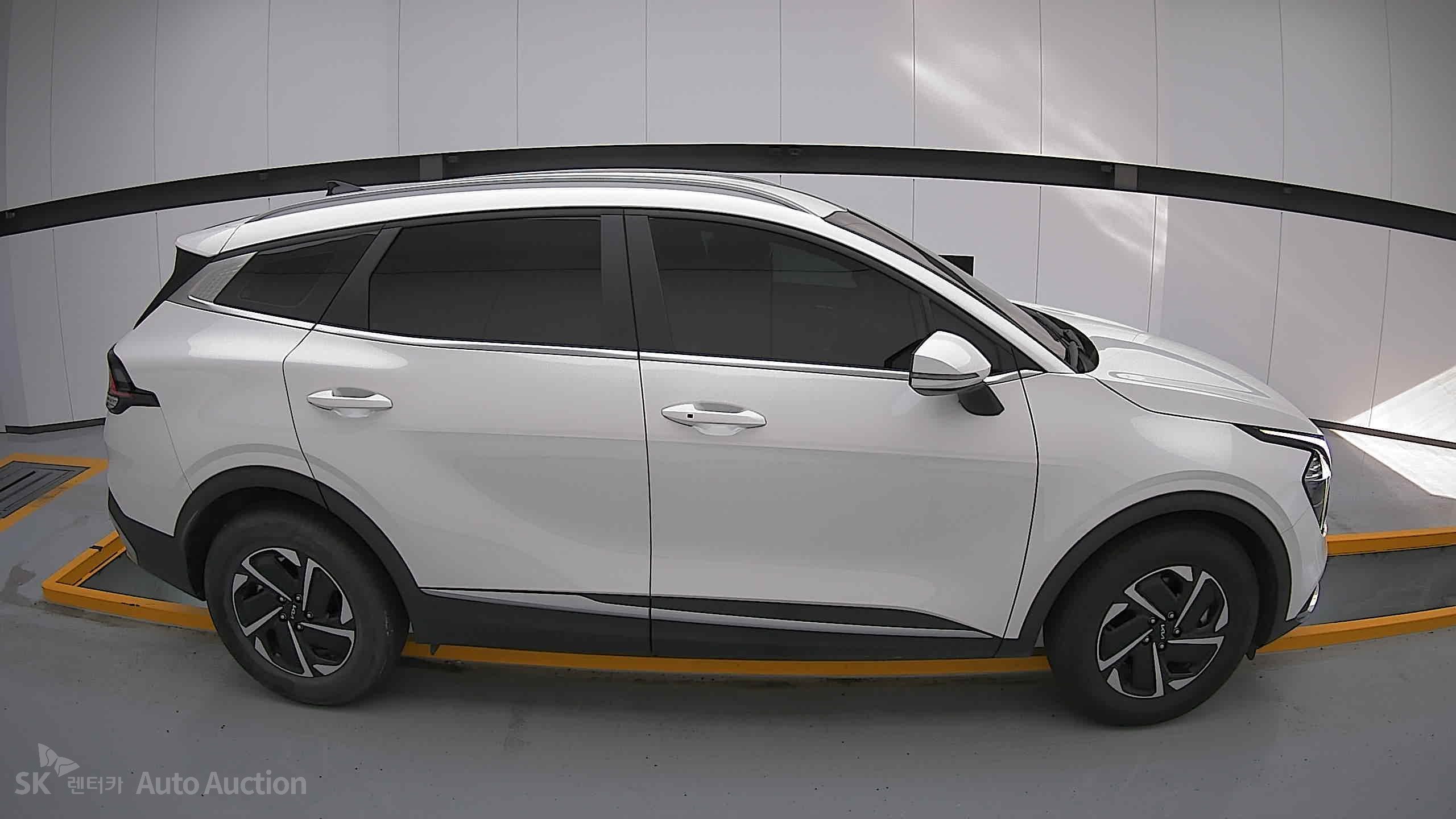 2023 - kia sportage
