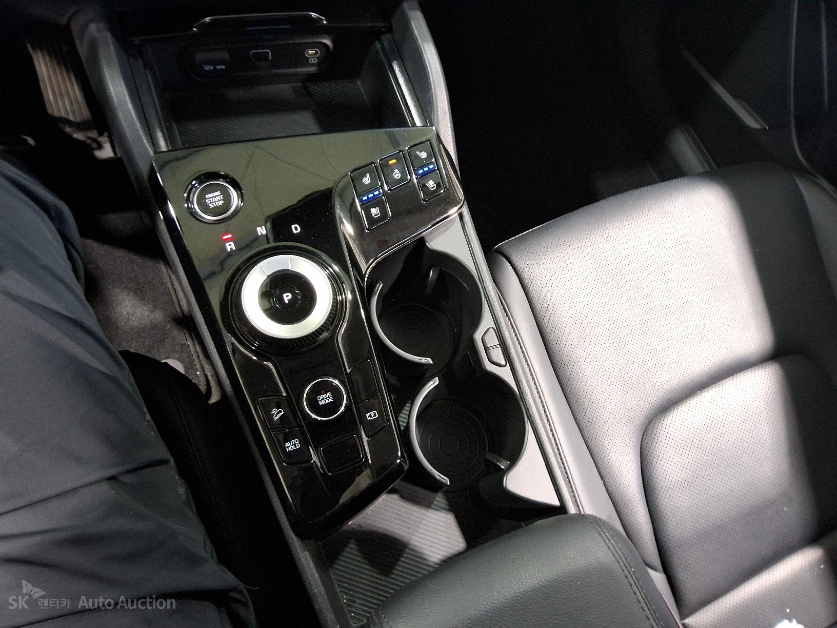 2023 - kia sportage