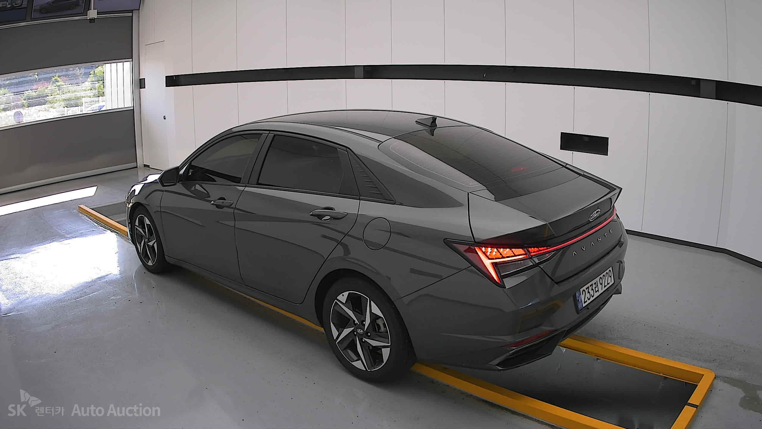 2021 - hyundai avante