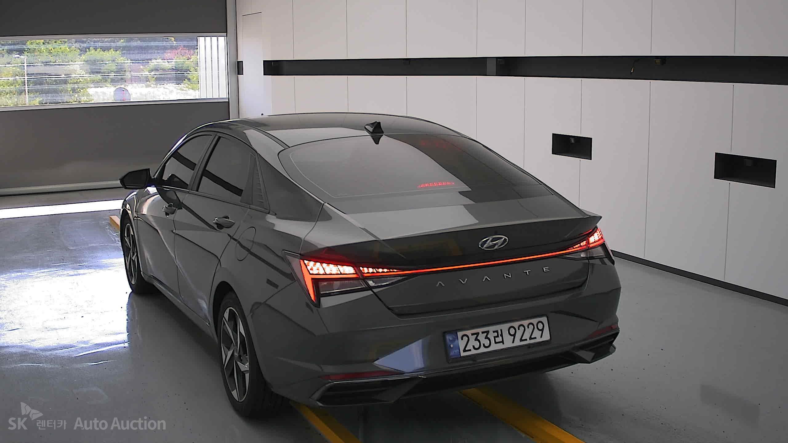 2021 - hyundai avante