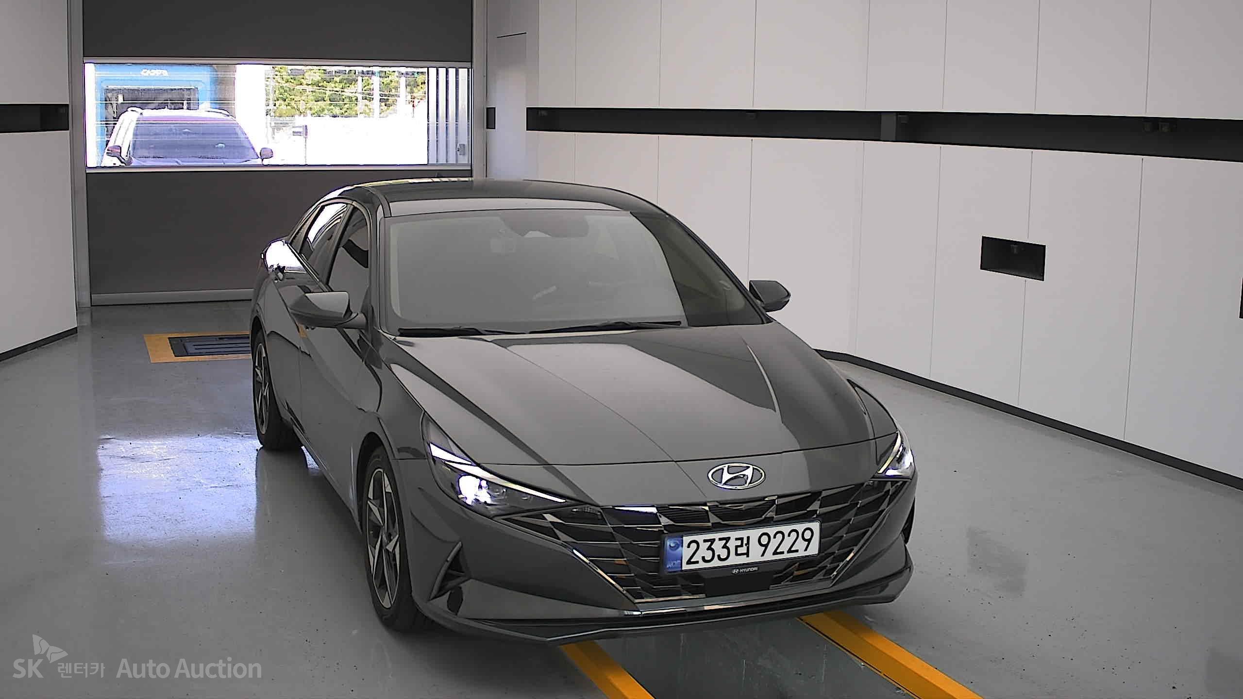 2021 - hyundai avante