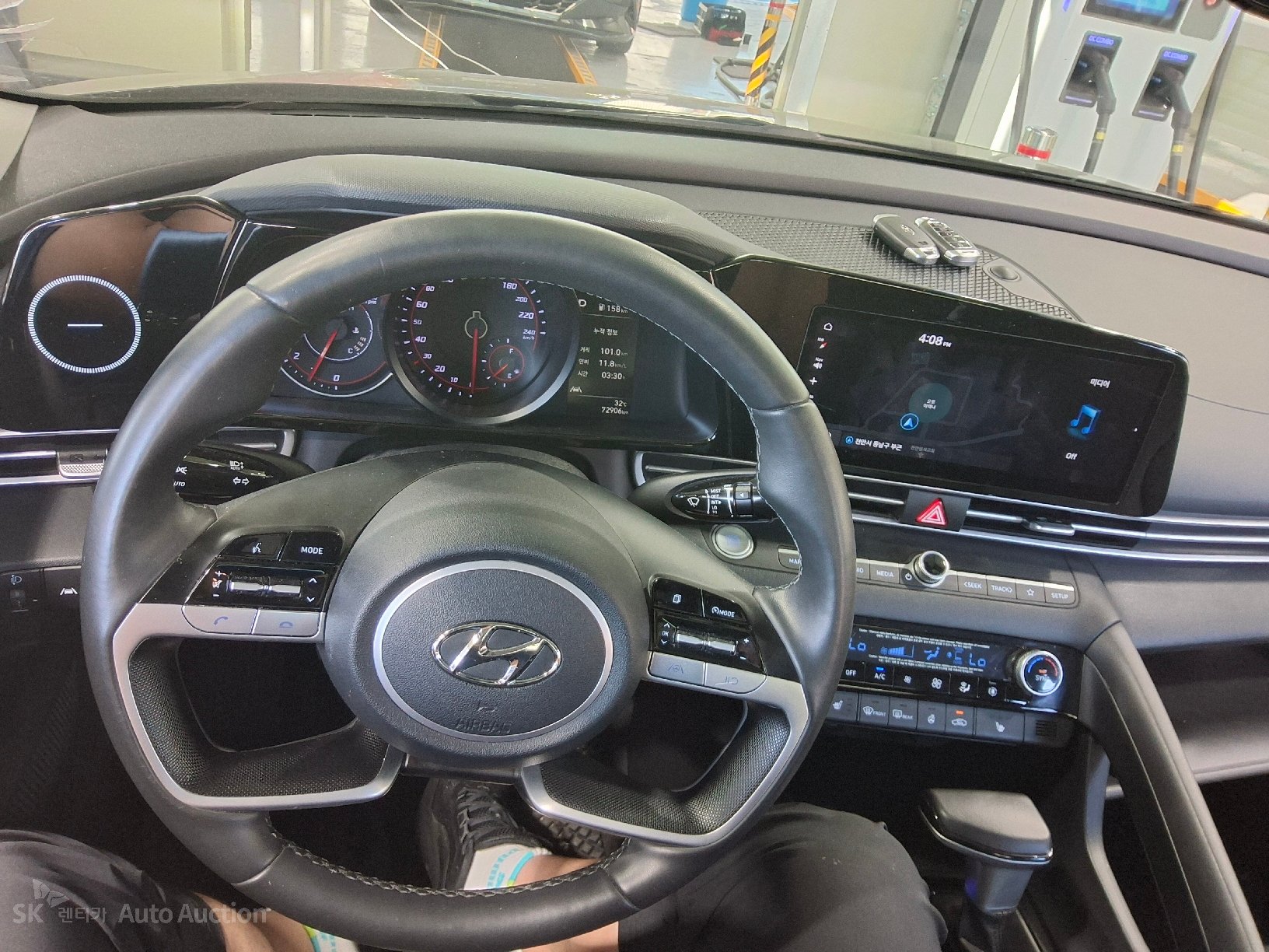 2021 - hyundai avante