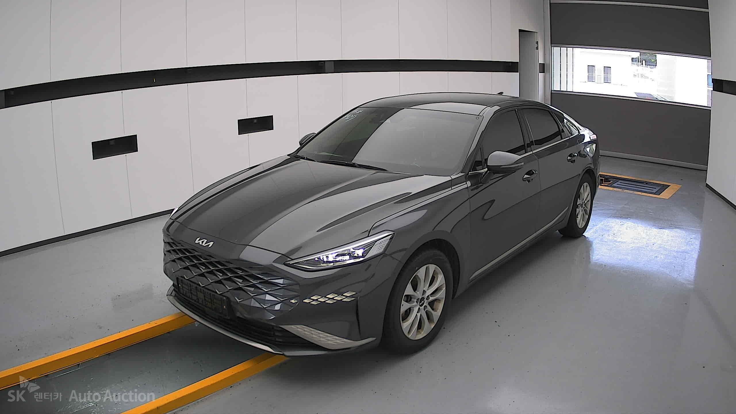 2023 - kia k8