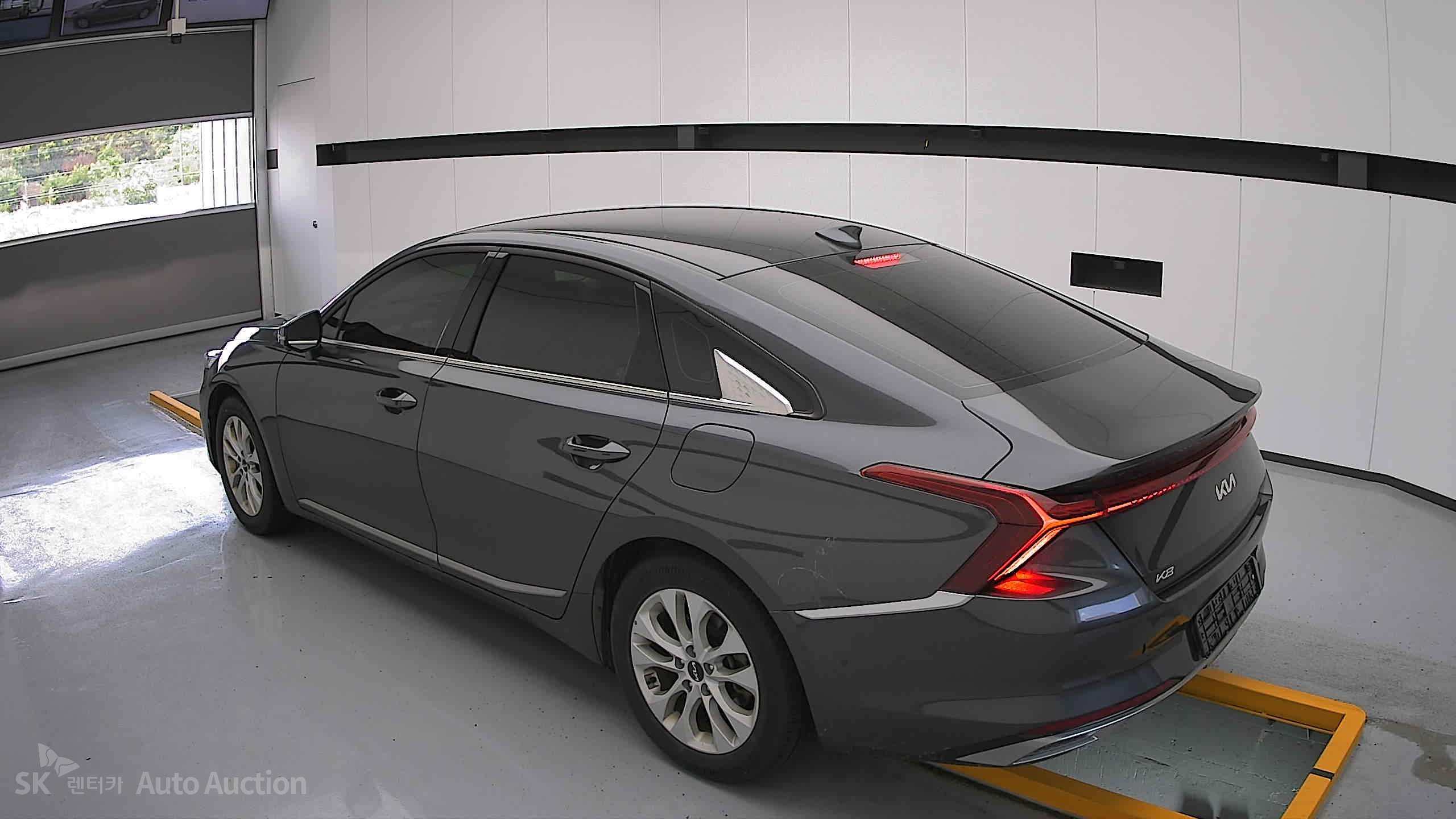 2023 - kia k8