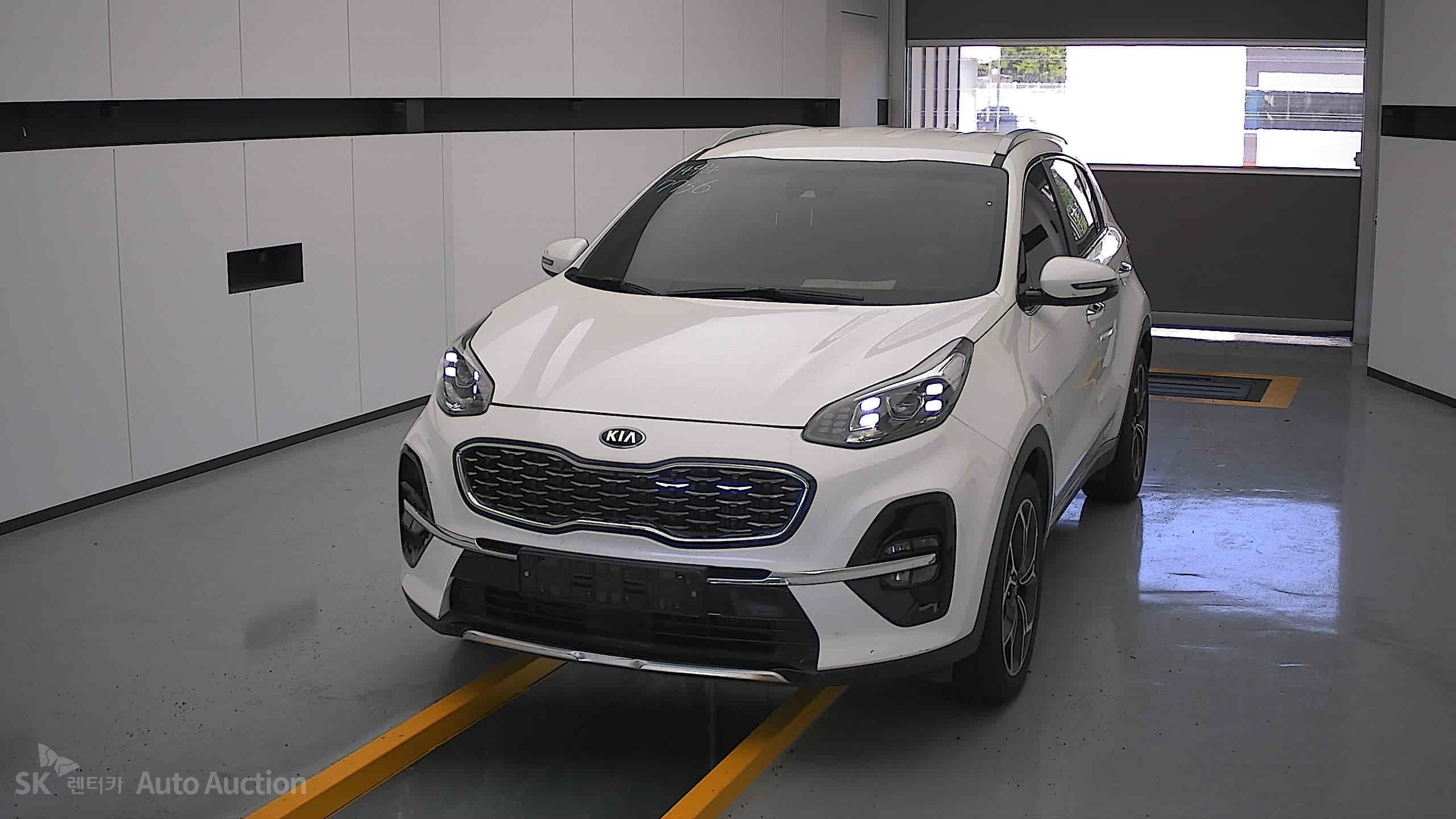 2022 - kia sportage