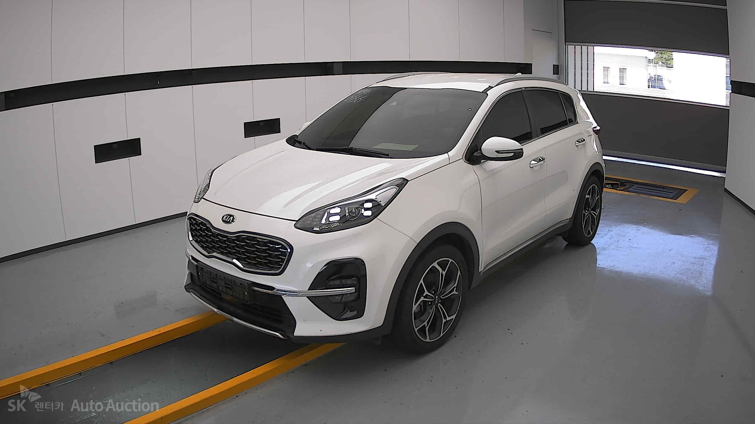2022 - kia sportage