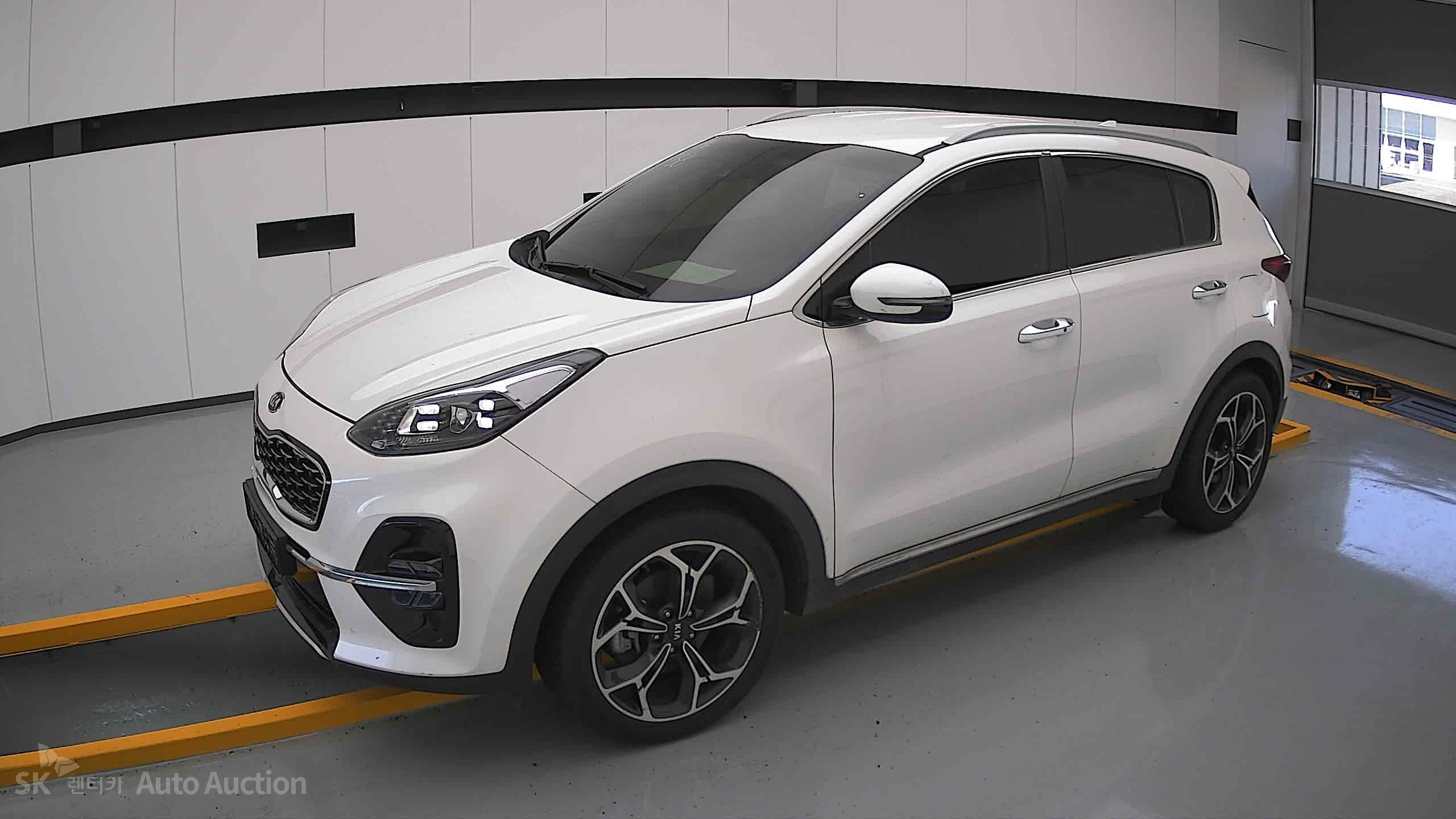 2022 - kia sportage