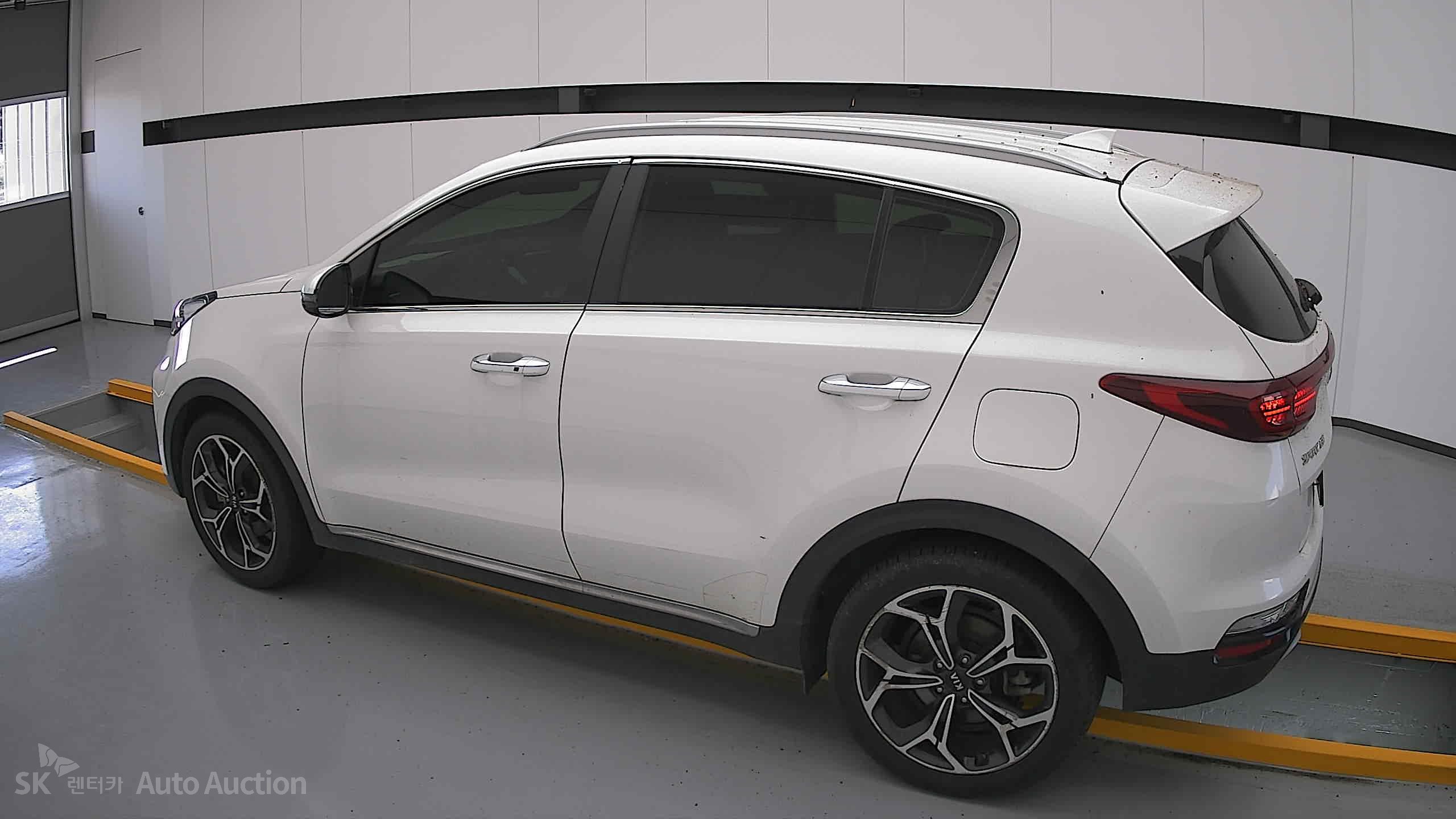 2022 - kia sportage