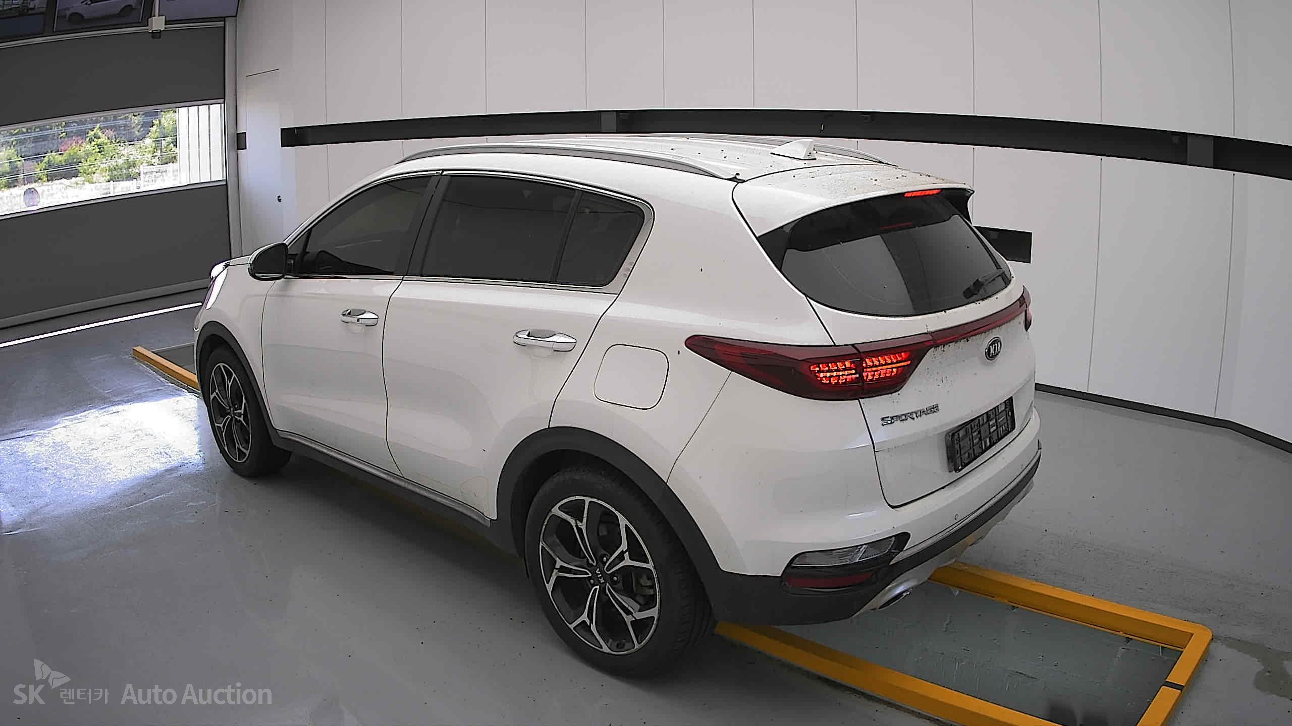 2022 - kia sportage