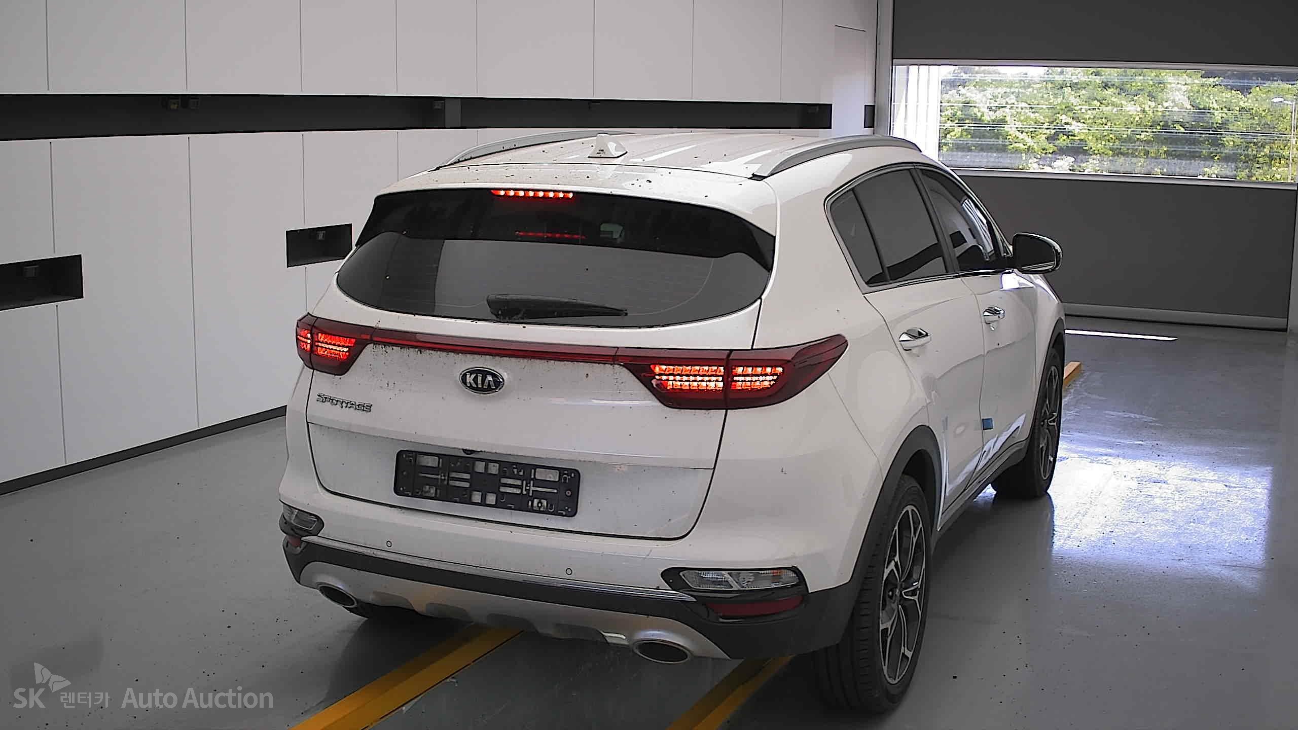 2022 - kia sportage