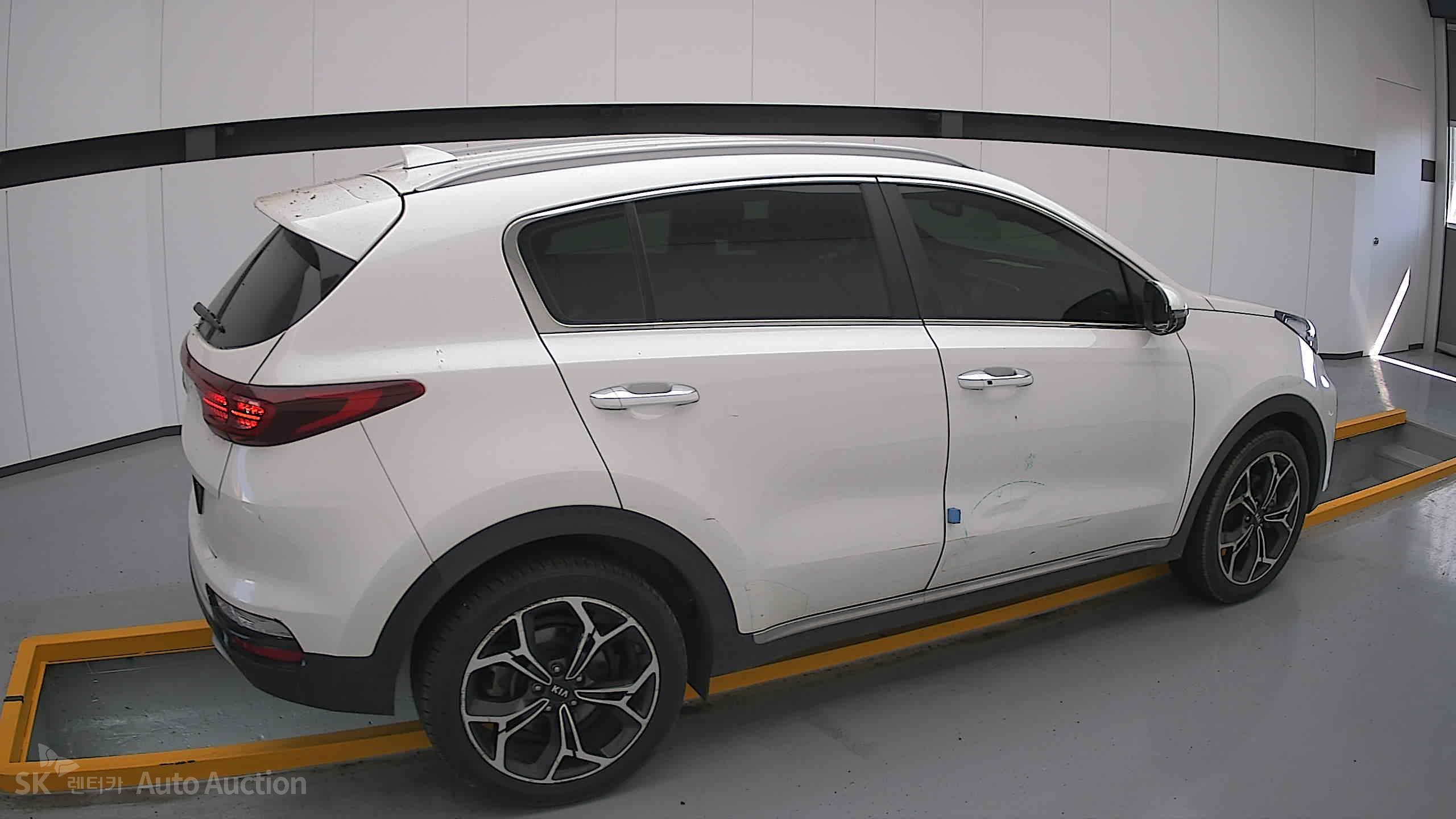 2022 - kia sportage