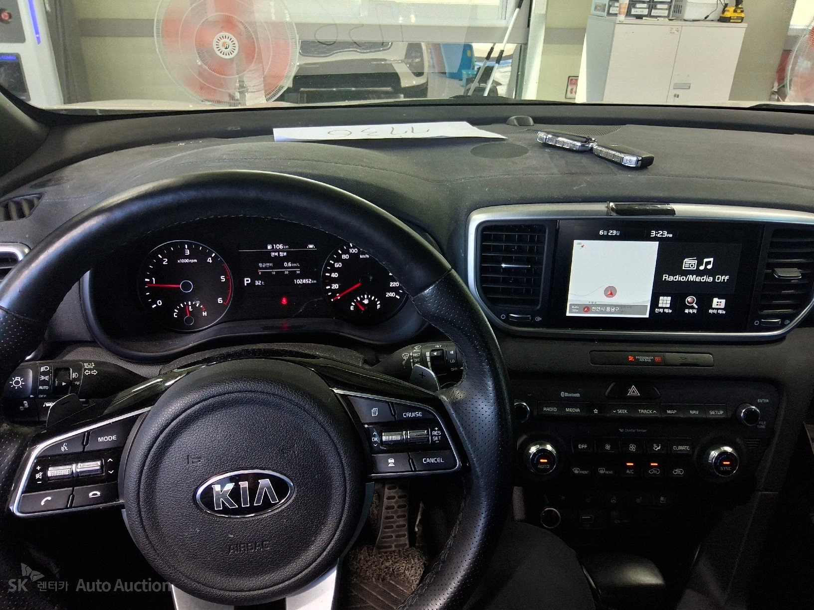 2022 - kia sportage