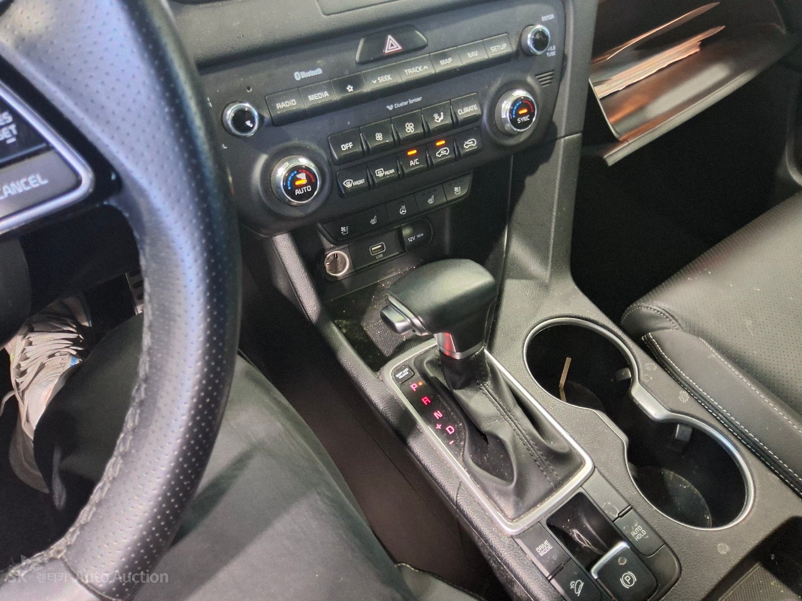 2022 - kia sportage