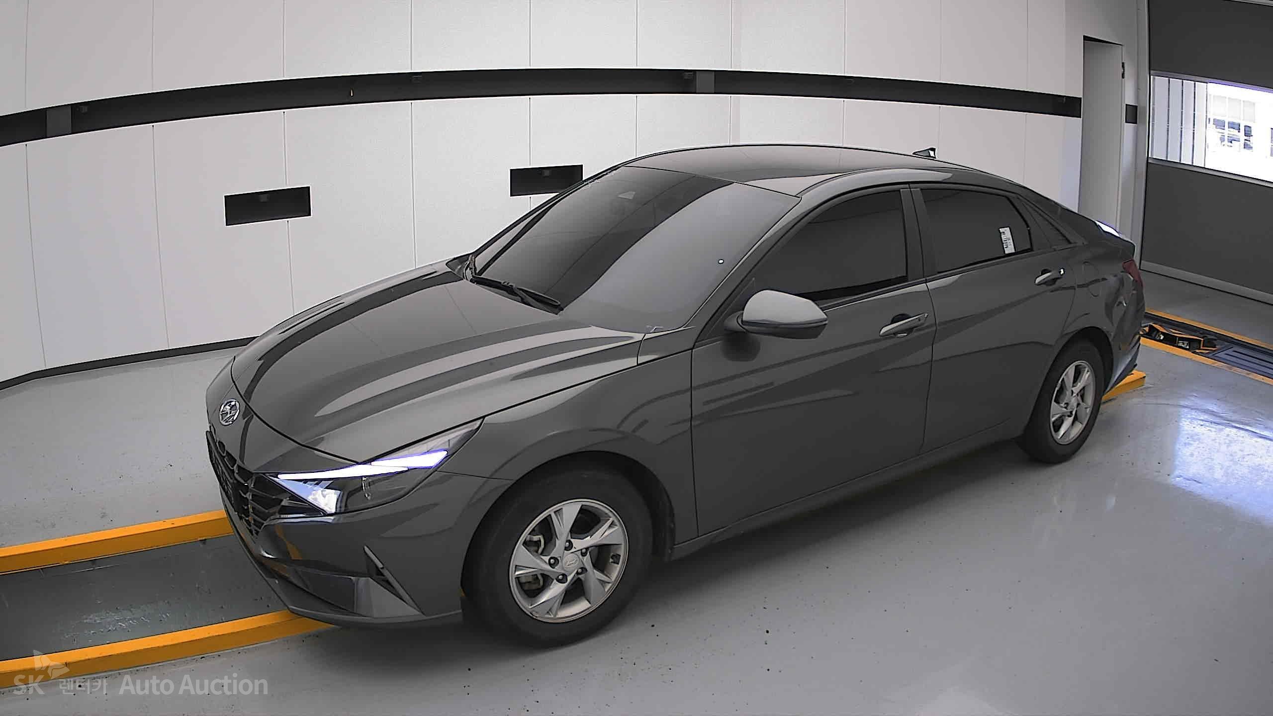 2022 - hyundai avante