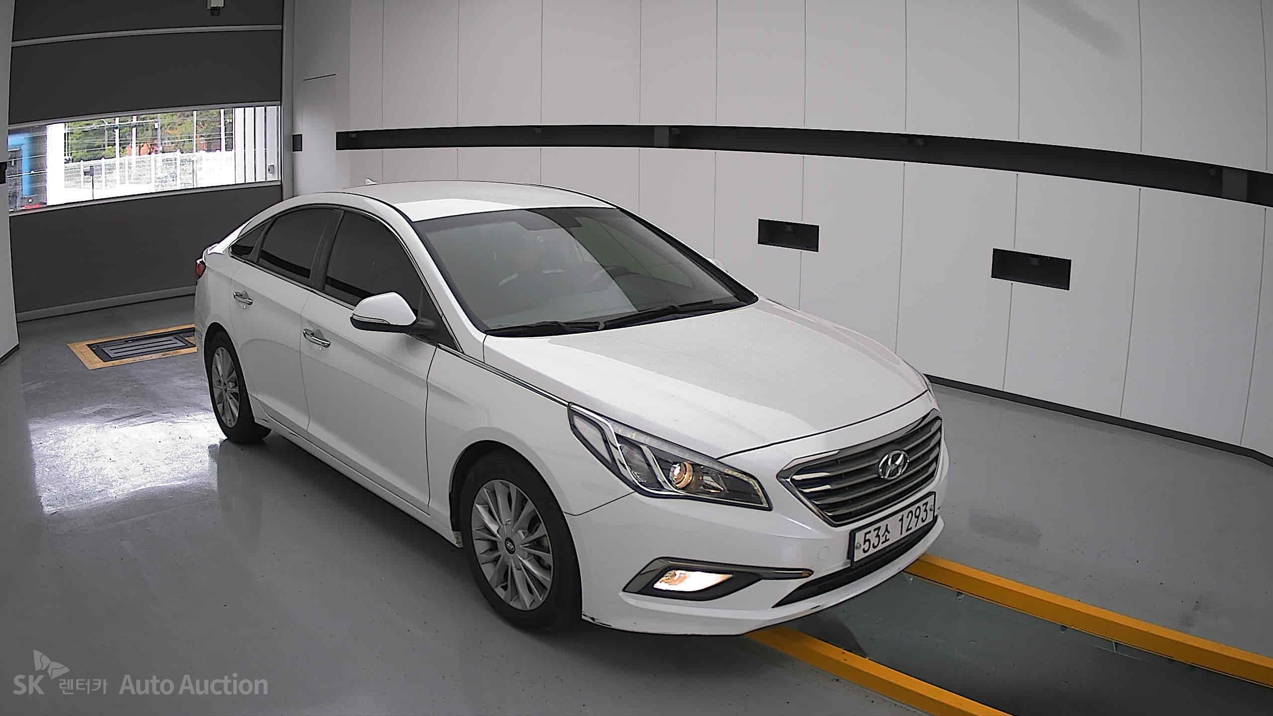 2017 - hyundai lf sonata