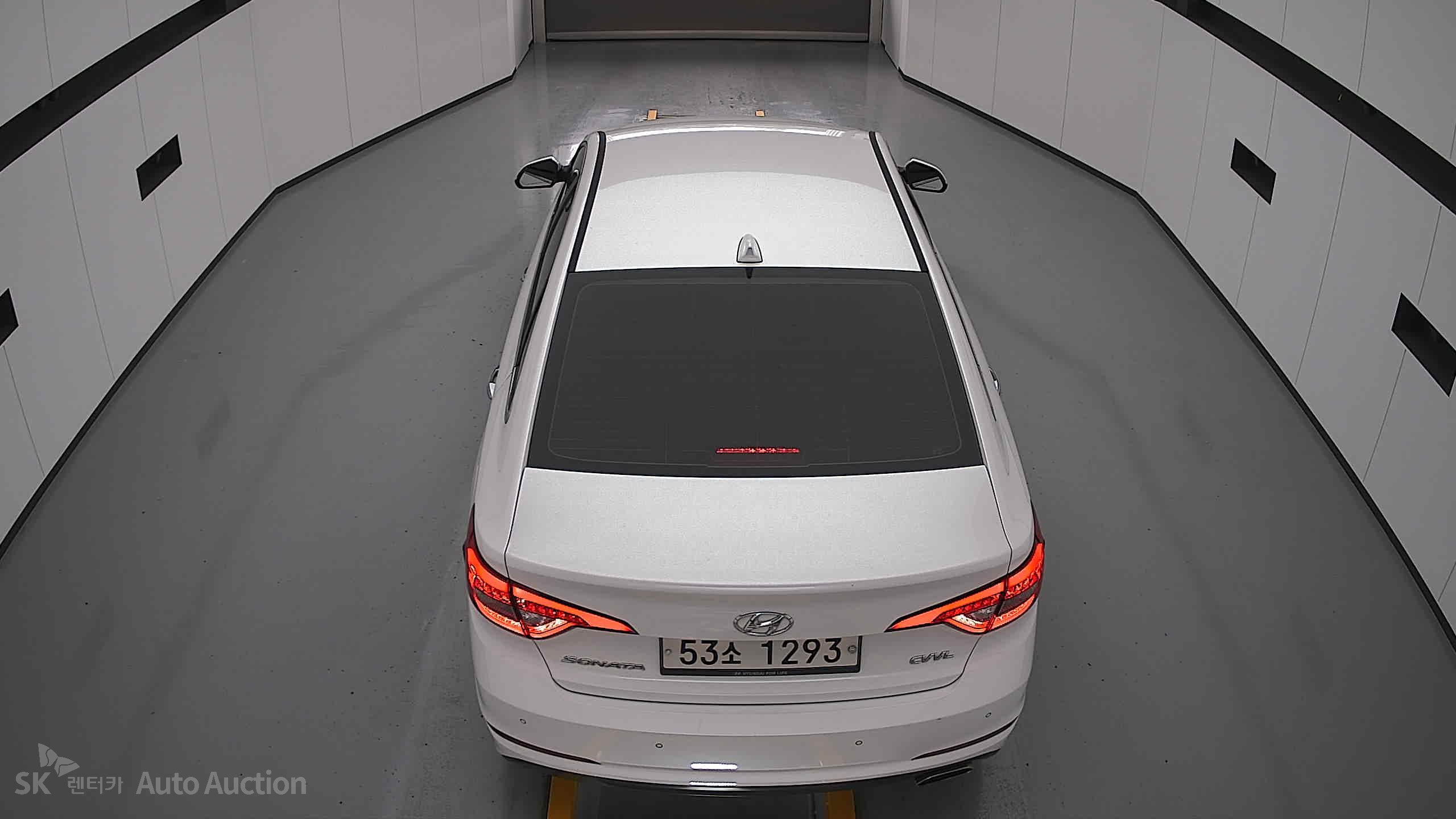 2017 - hyundai lf sonata