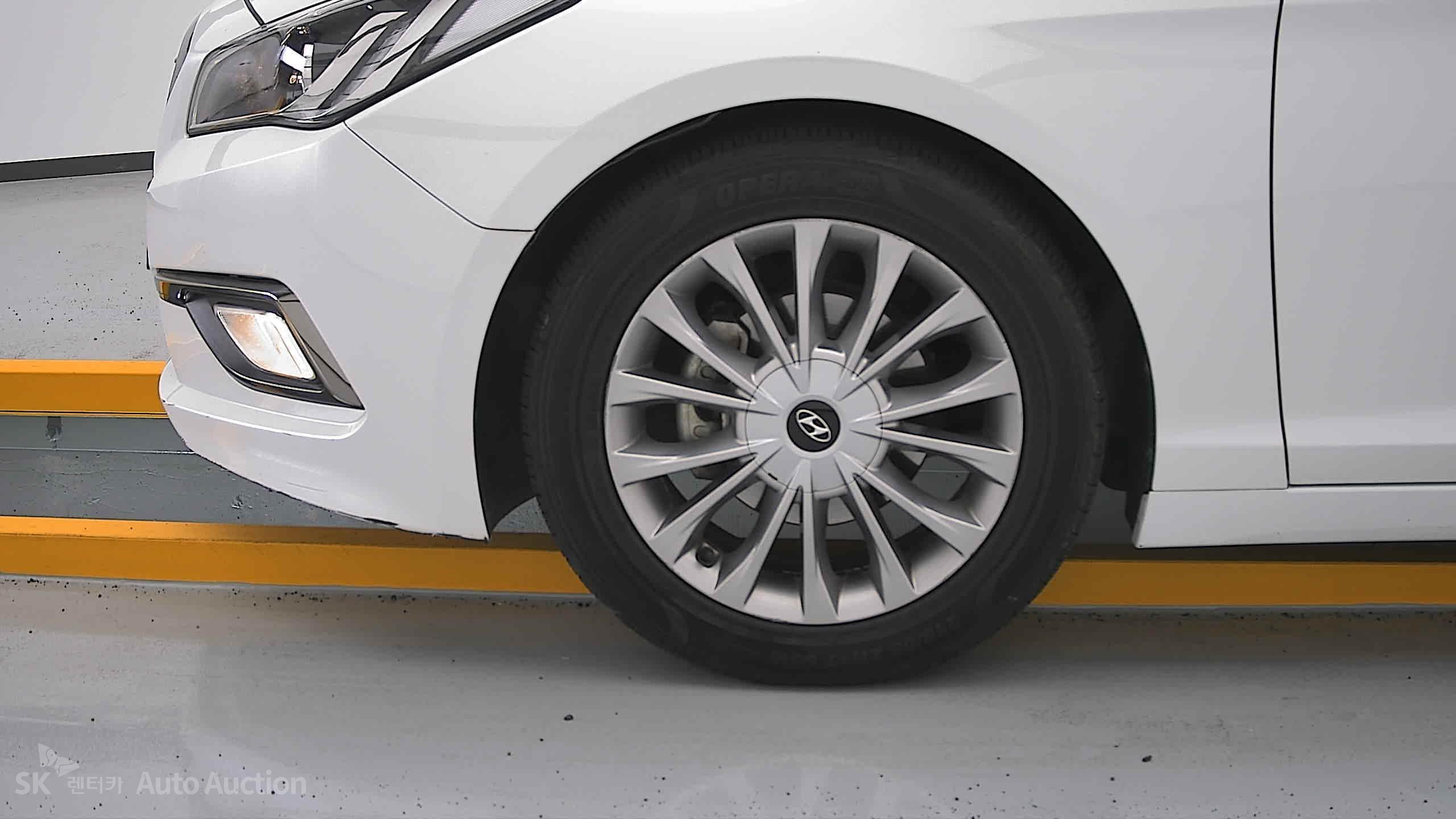 2017 - hyundai lf sonata