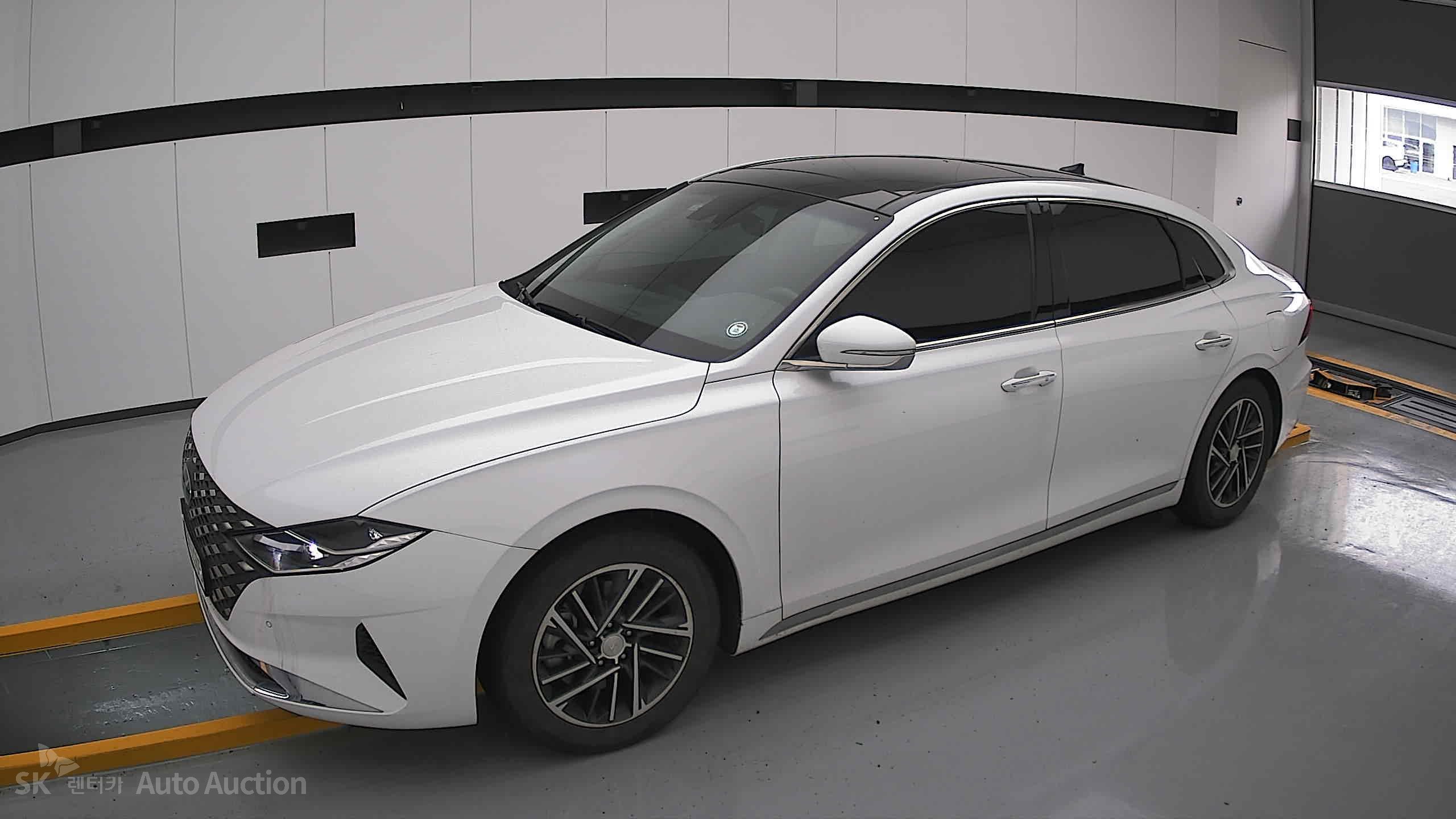 2022 - hyundai grandeur