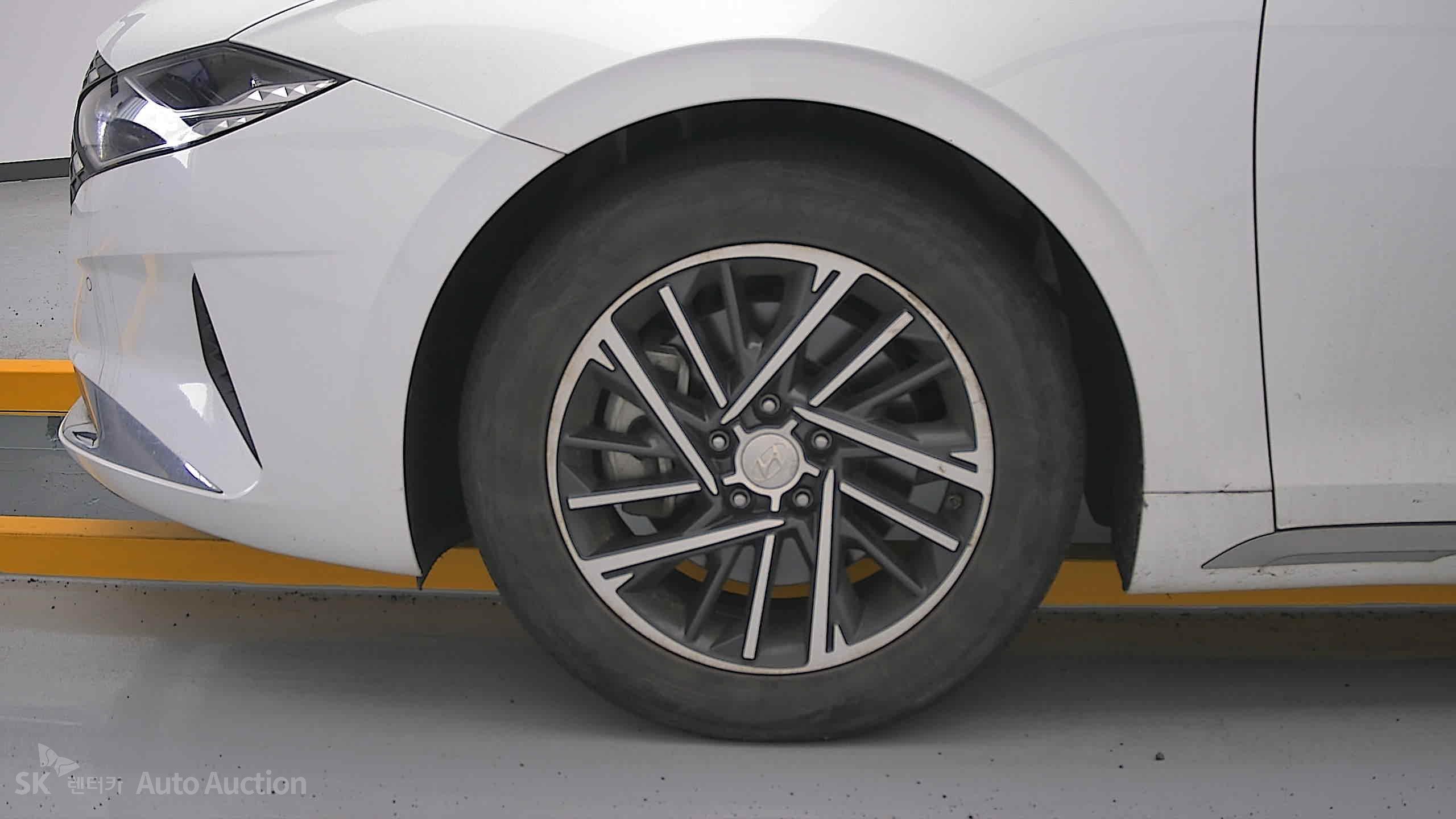 2022 - hyundai grandeur