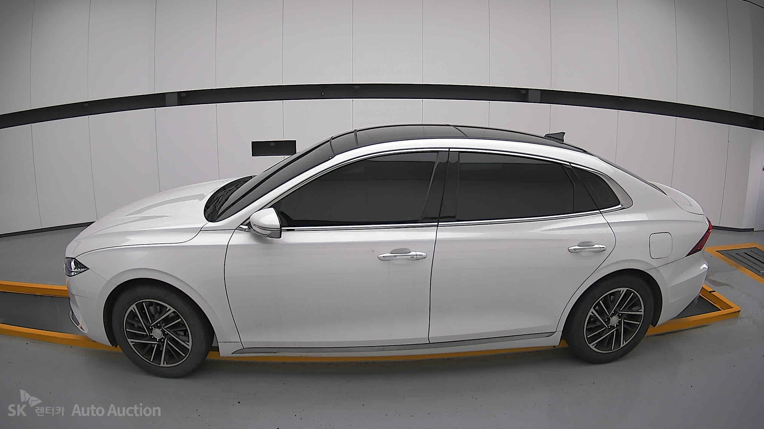 2022 - hyundai grandeur