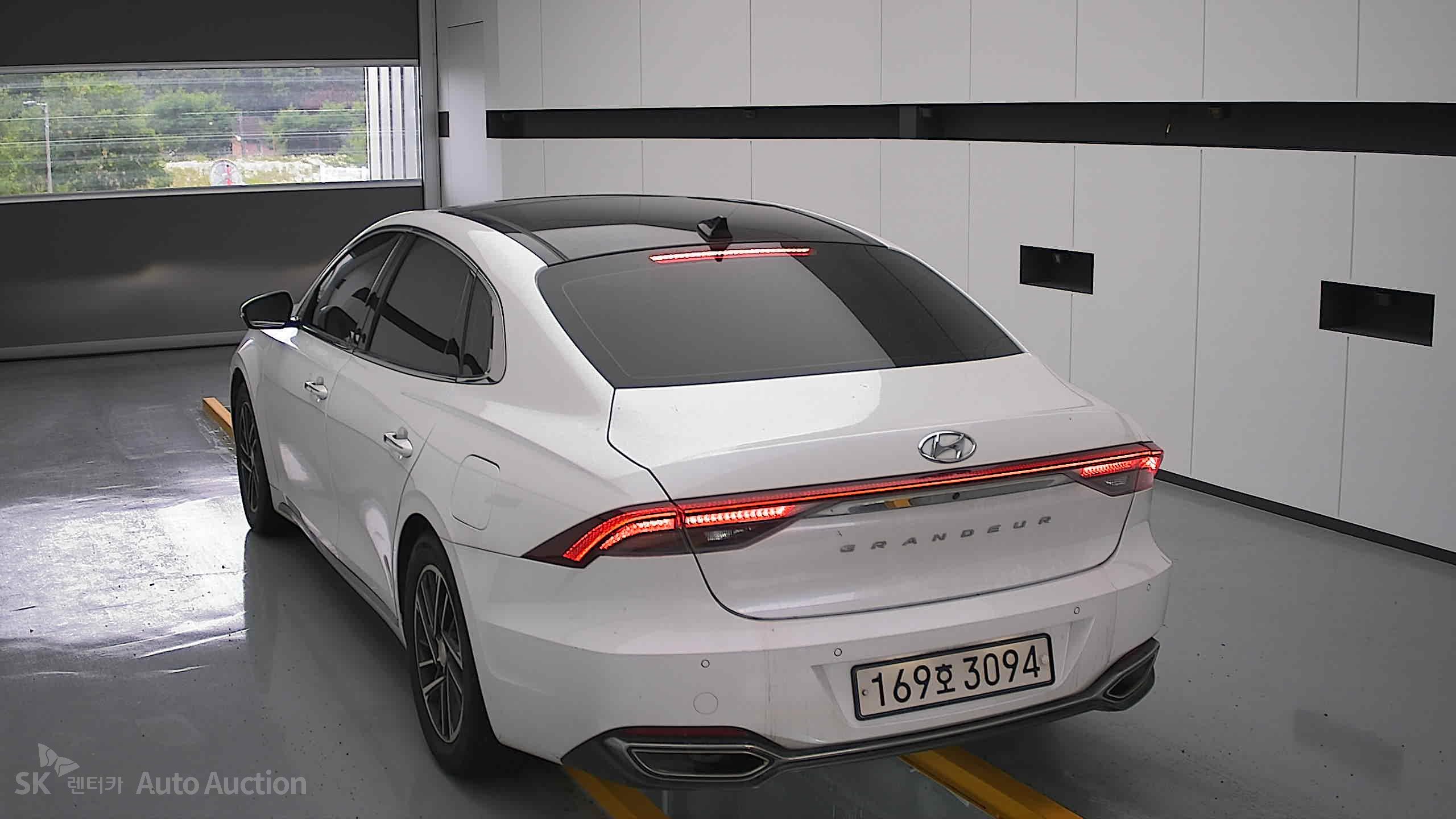 2022 - hyundai grandeur