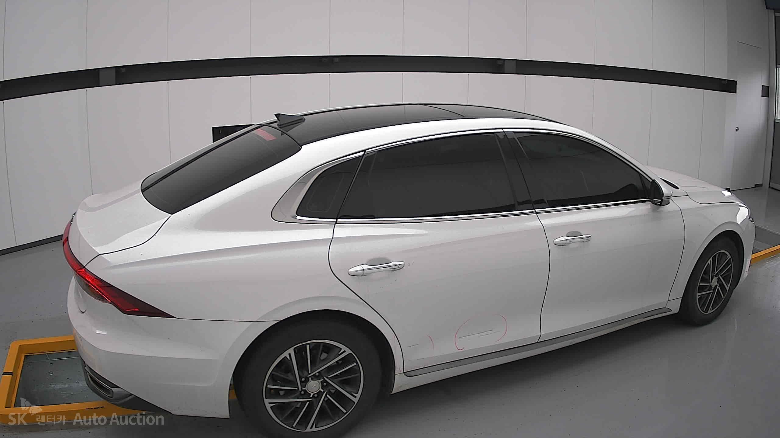 2022 - hyundai grandeur