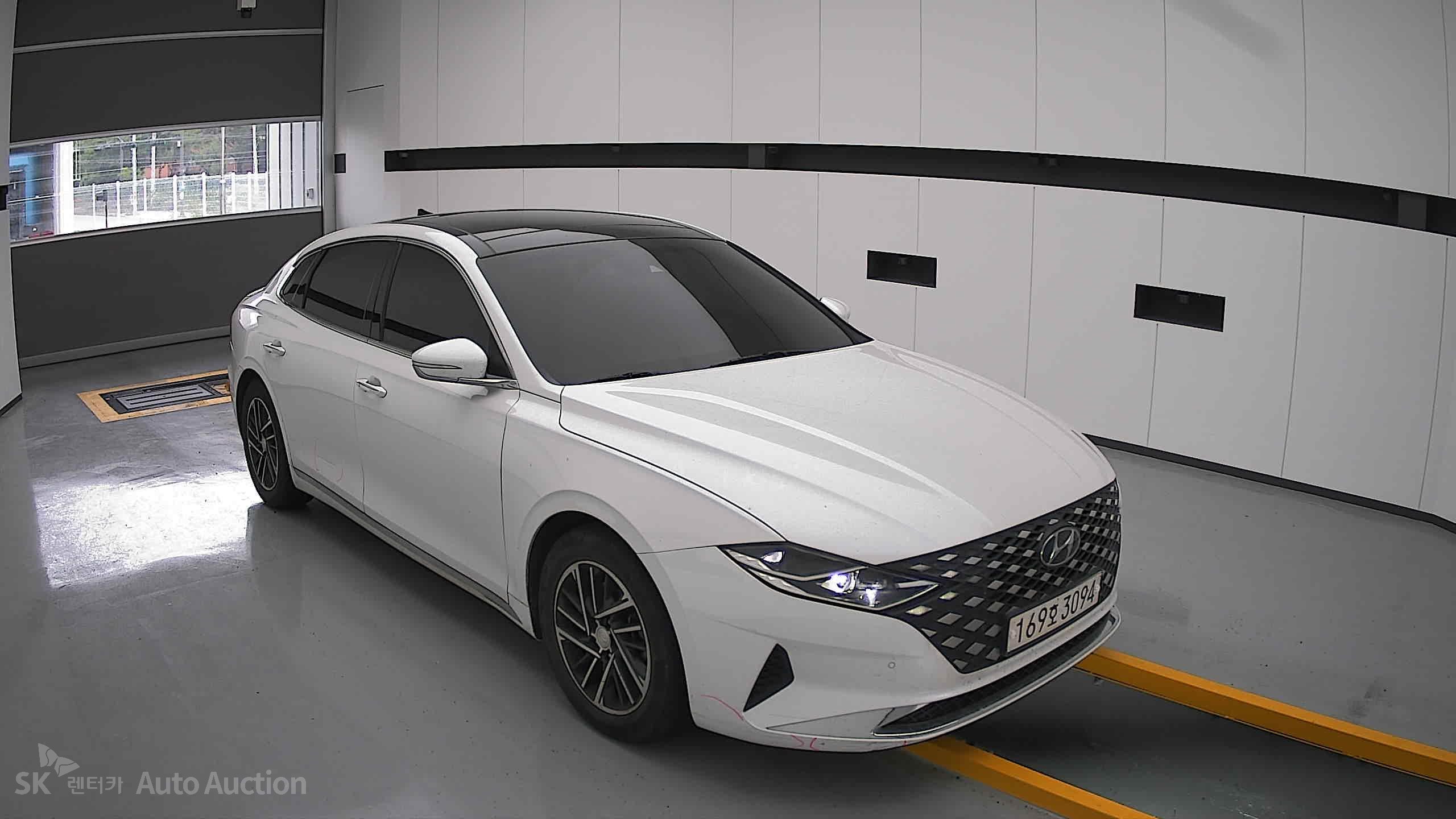 2022 - hyundai grandeur