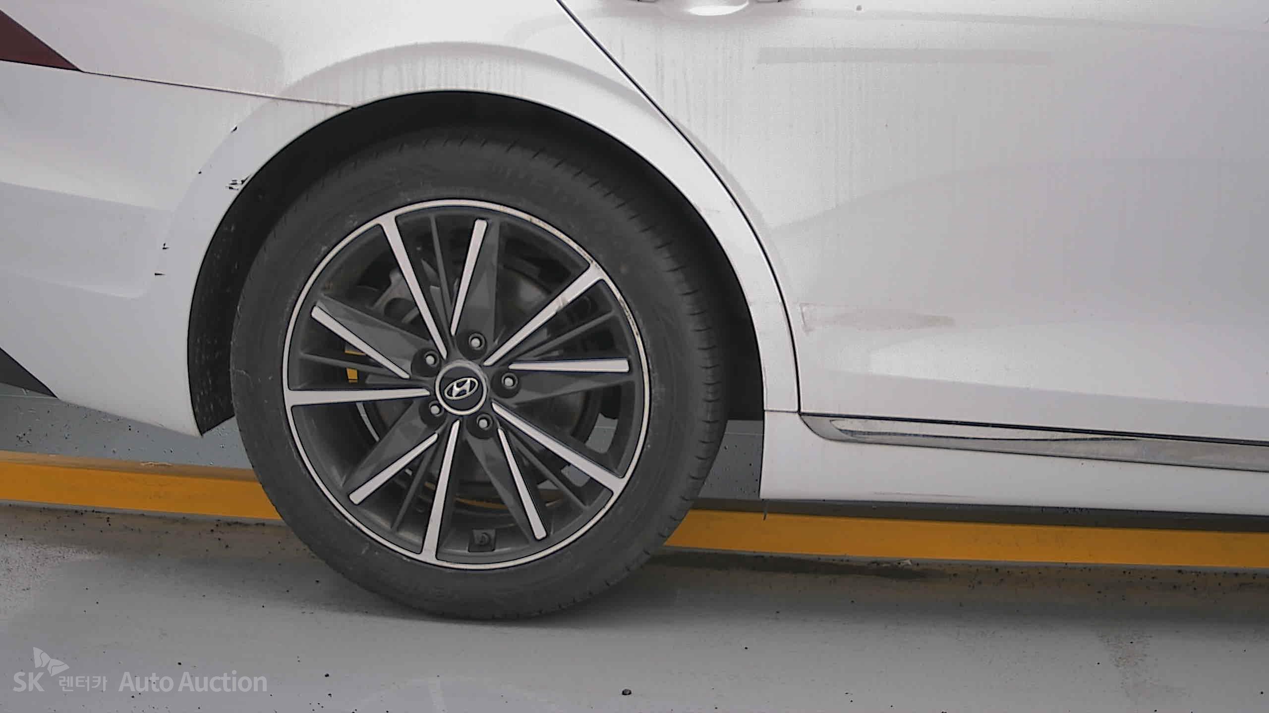 2022 - hyundai grandeur