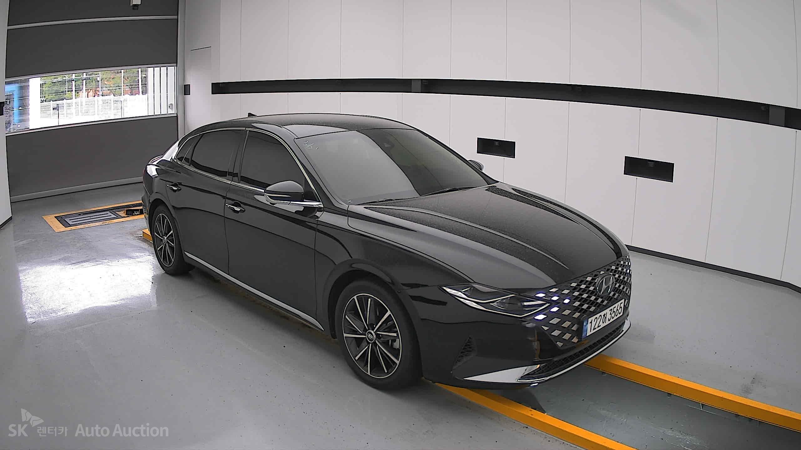 2022 - hyundai grandeur