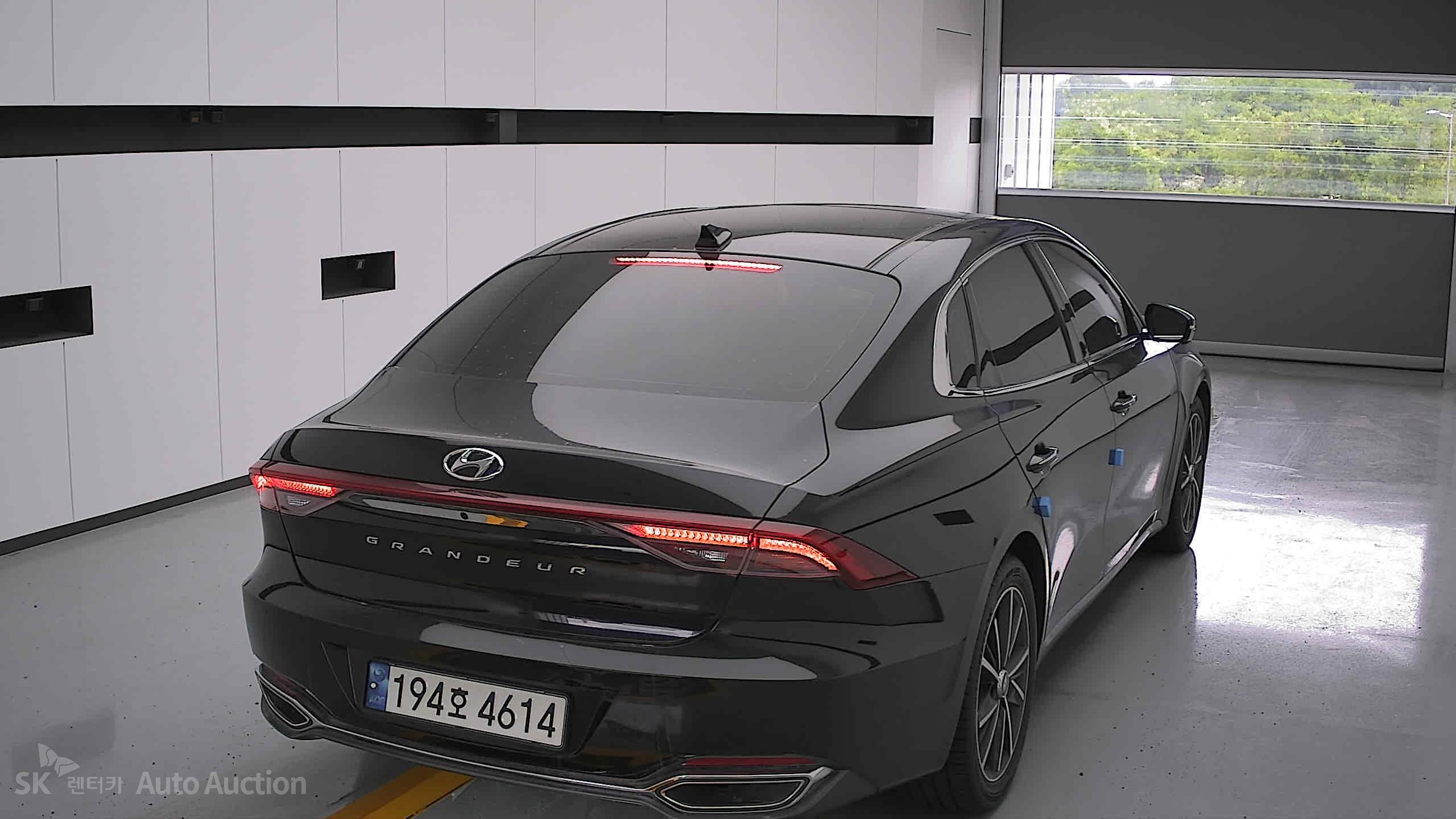 2022 - hyundai grandeur
