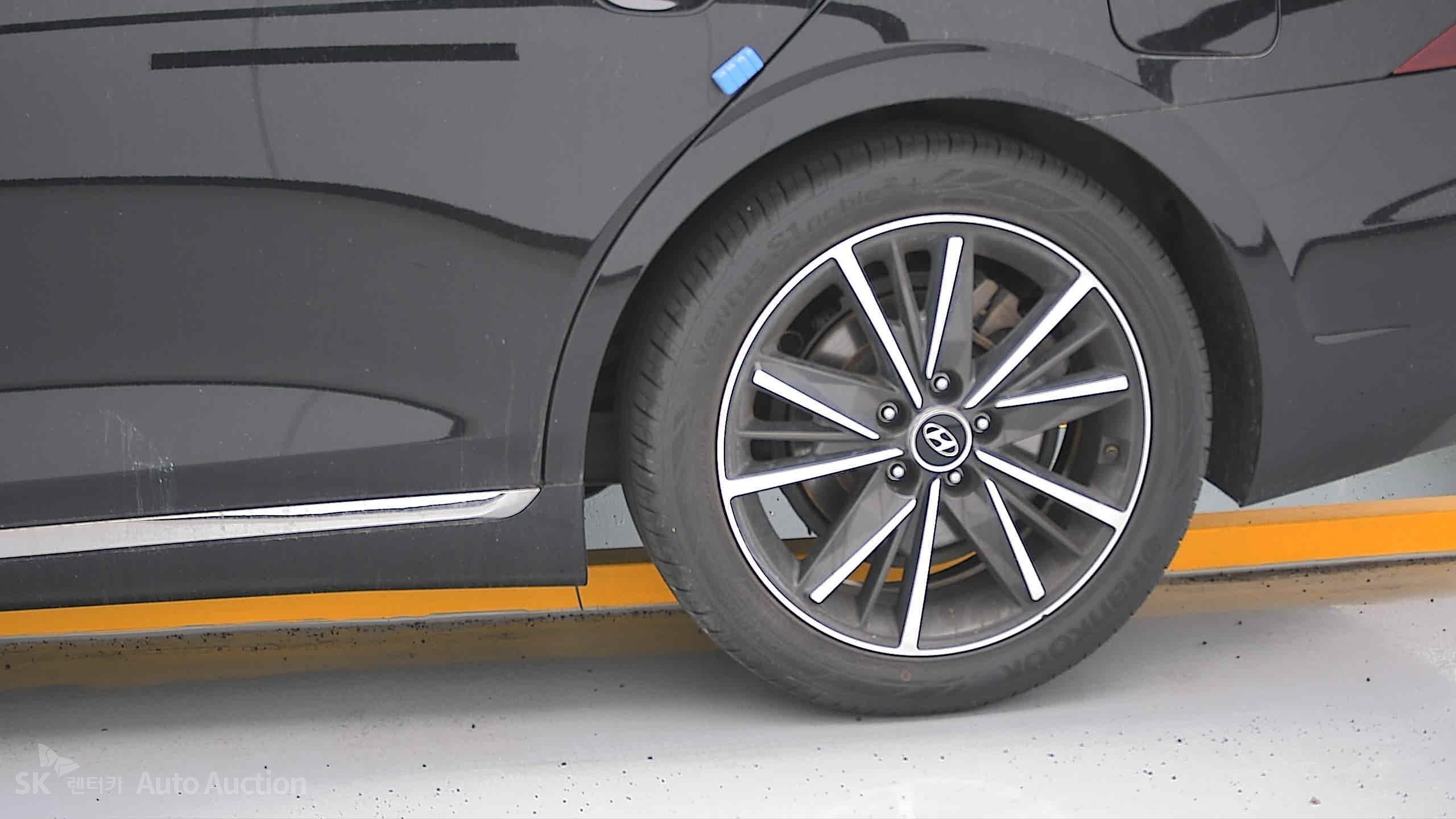 2022 - hyundai grandeur