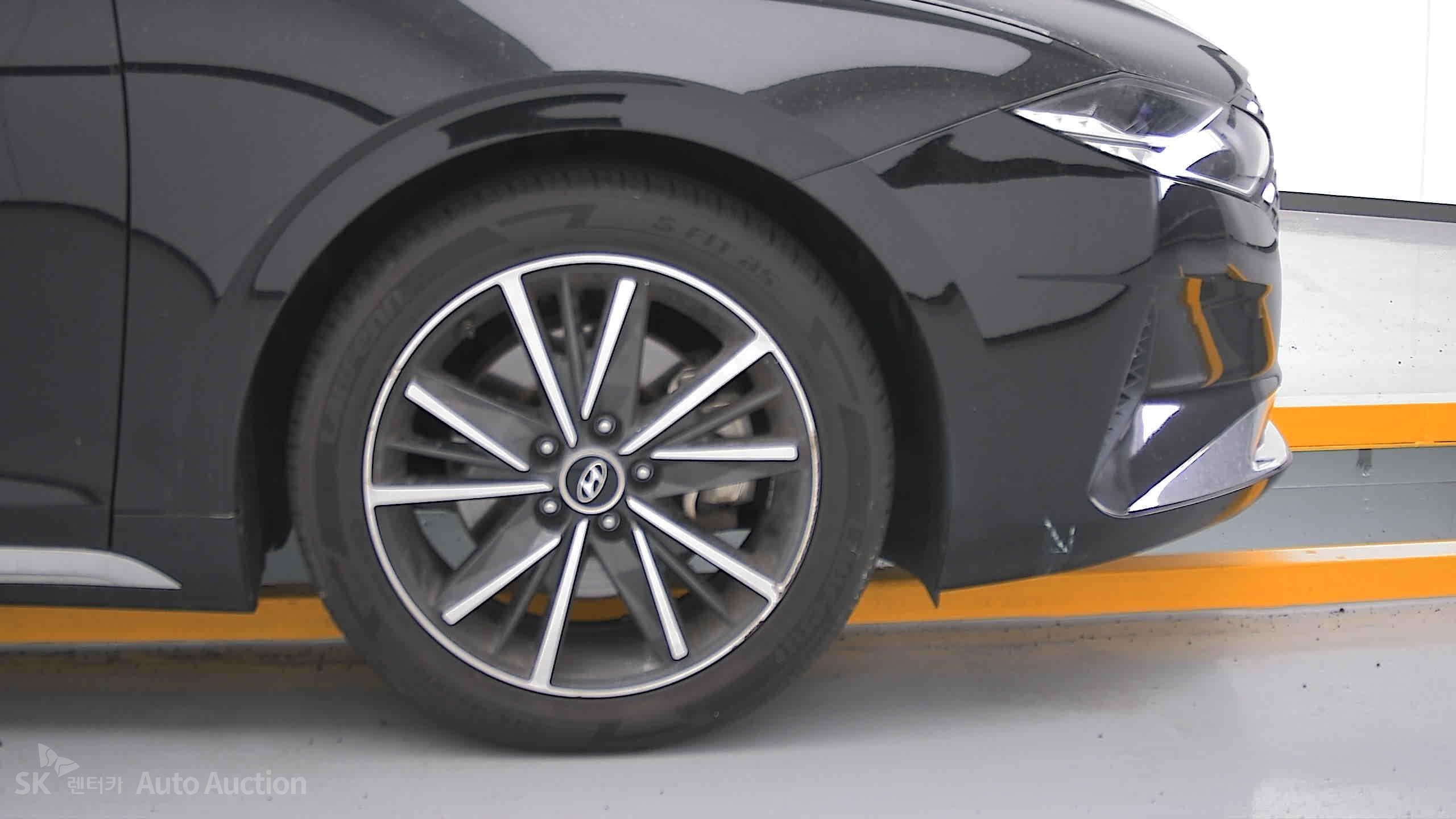 2022 - hyundai grandeur