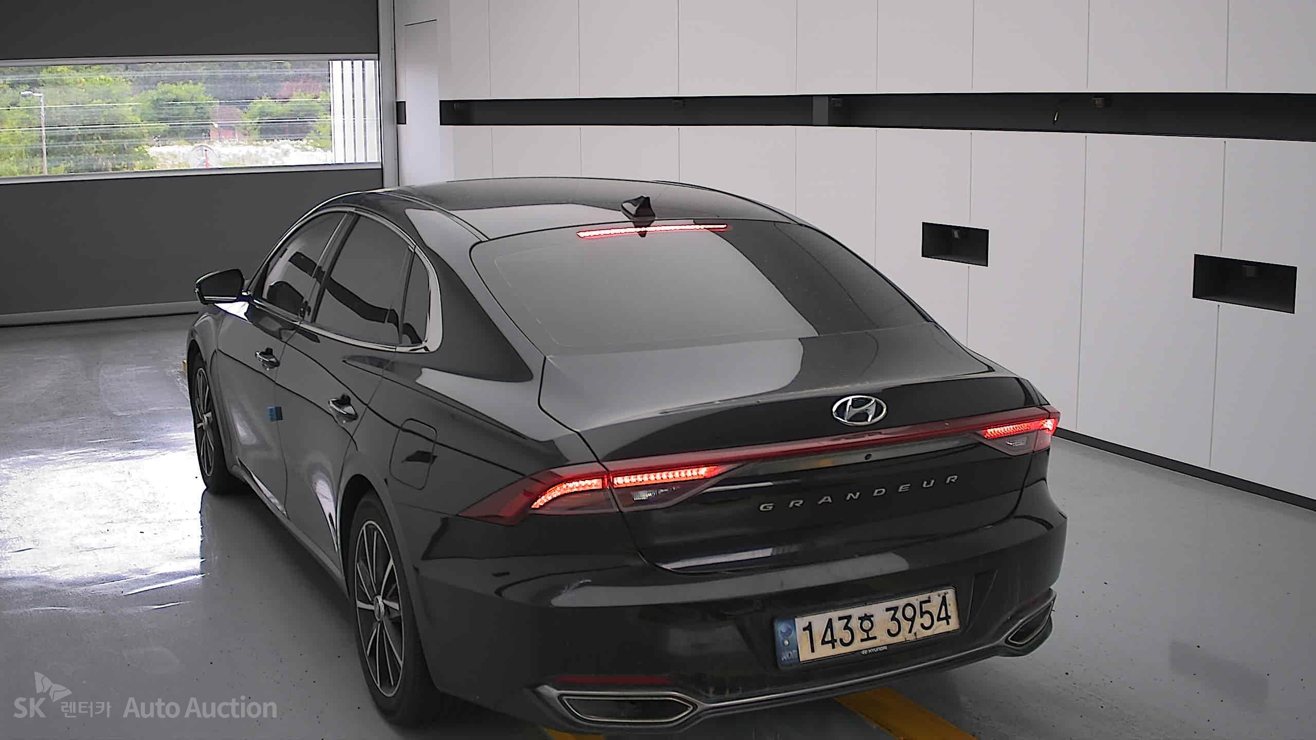 2022 - hyundai grandeur