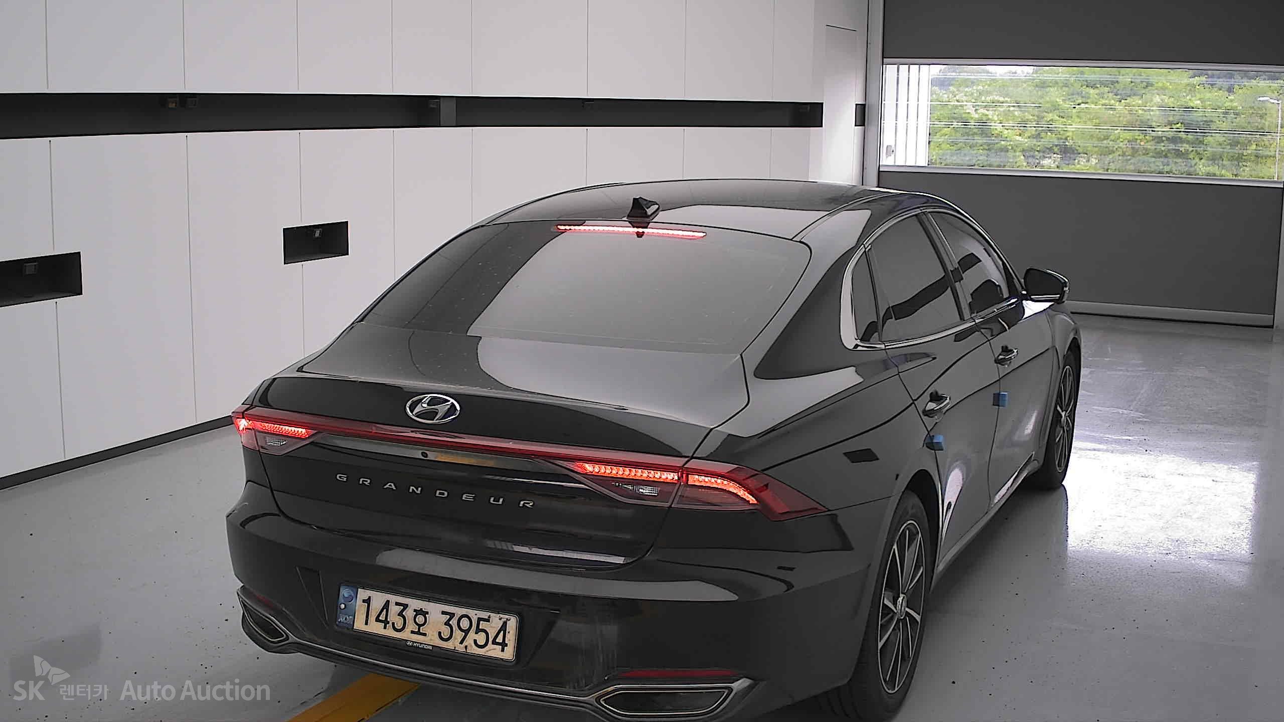 2022 - hyundai grandeur