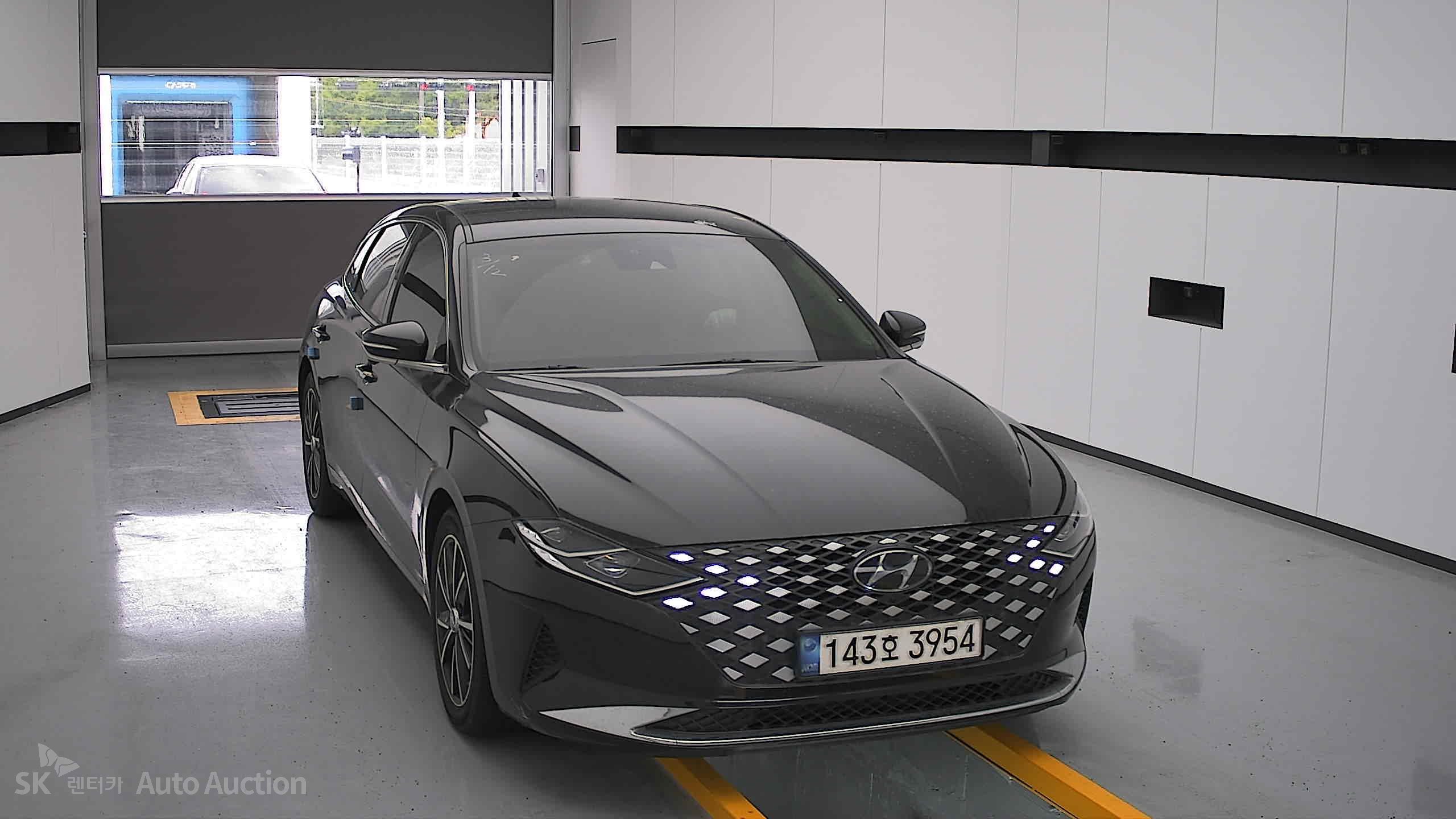 2022 - hyundai grandeur