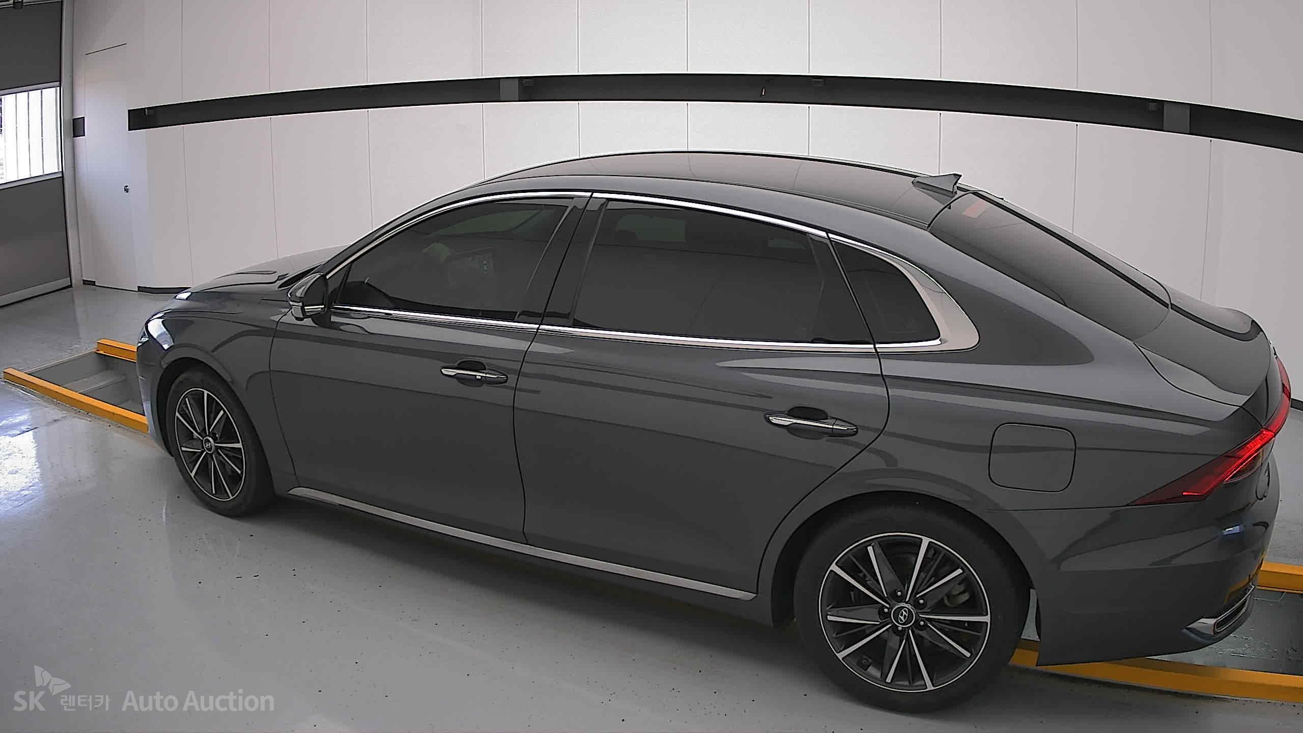 2023 - hyundai grandeur