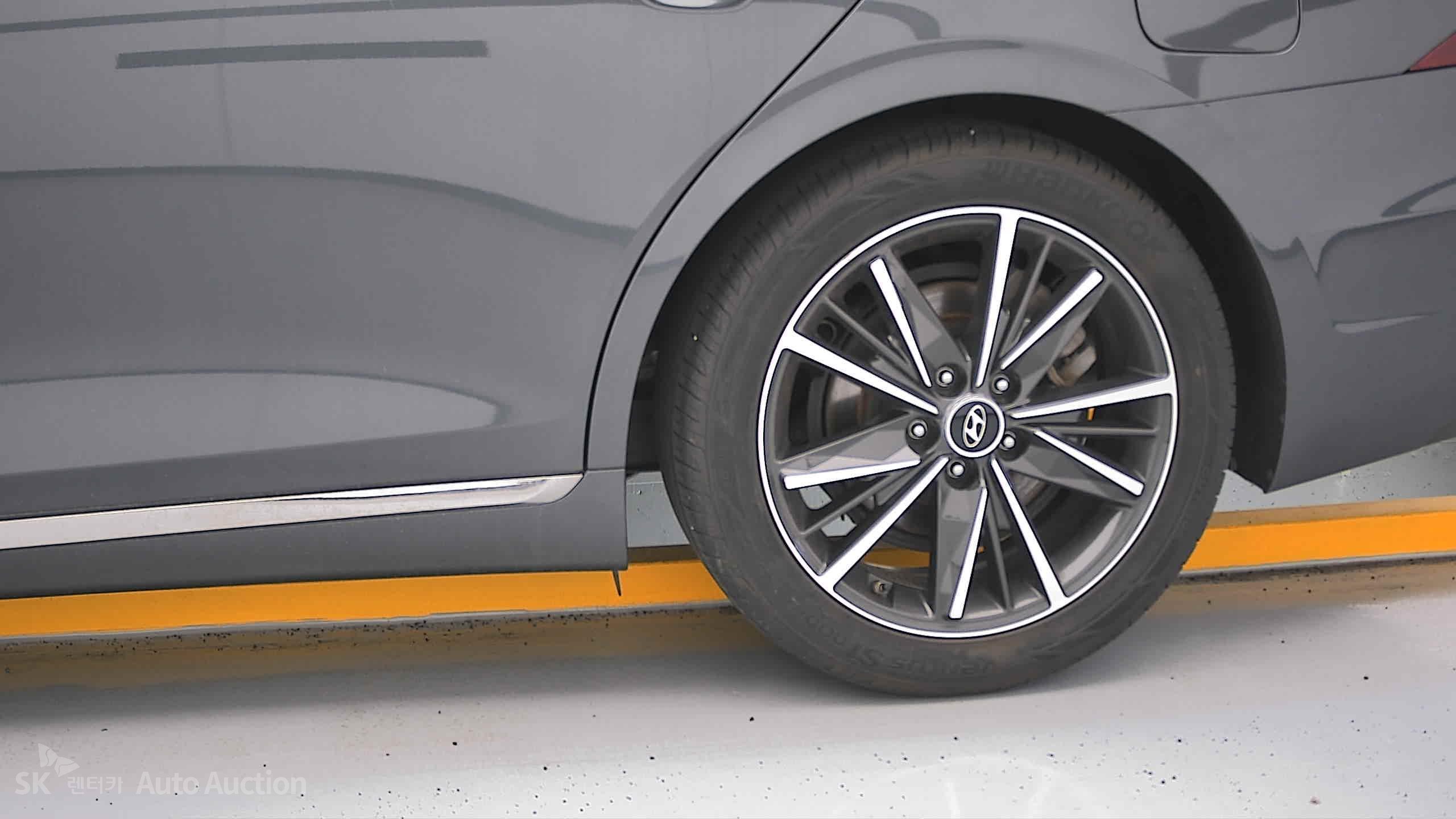 2023 - hyundai grandeur
