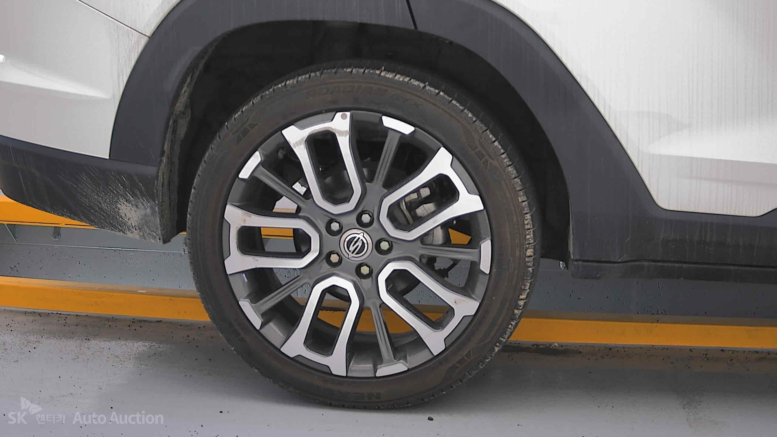 2023 - kg mobility (ssangyong) torres