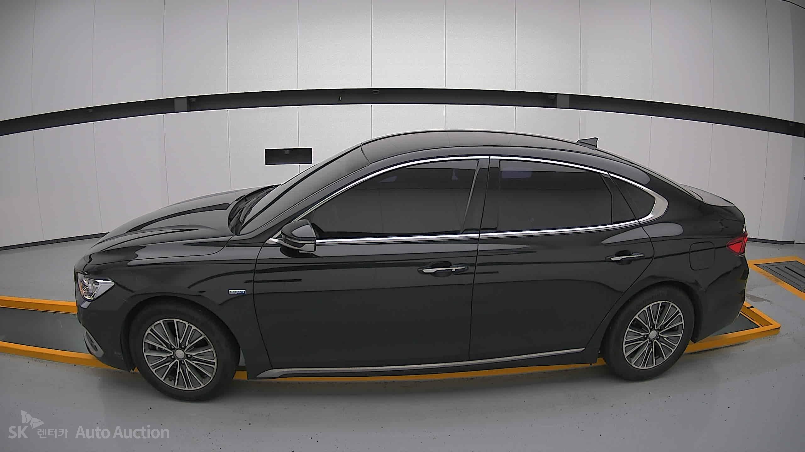 2018 - hyundai grandeur