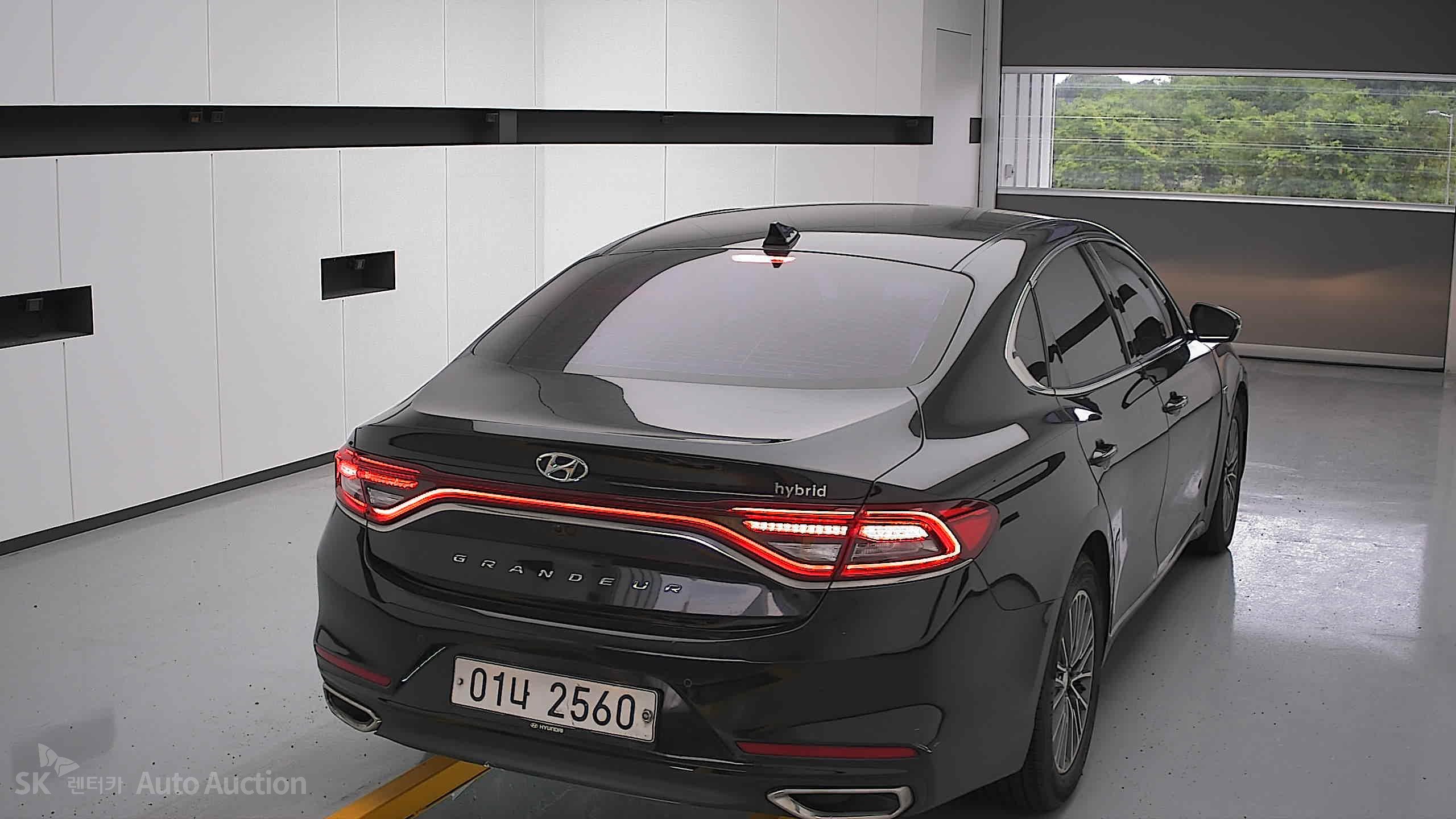 2018 - hyundai grandeur