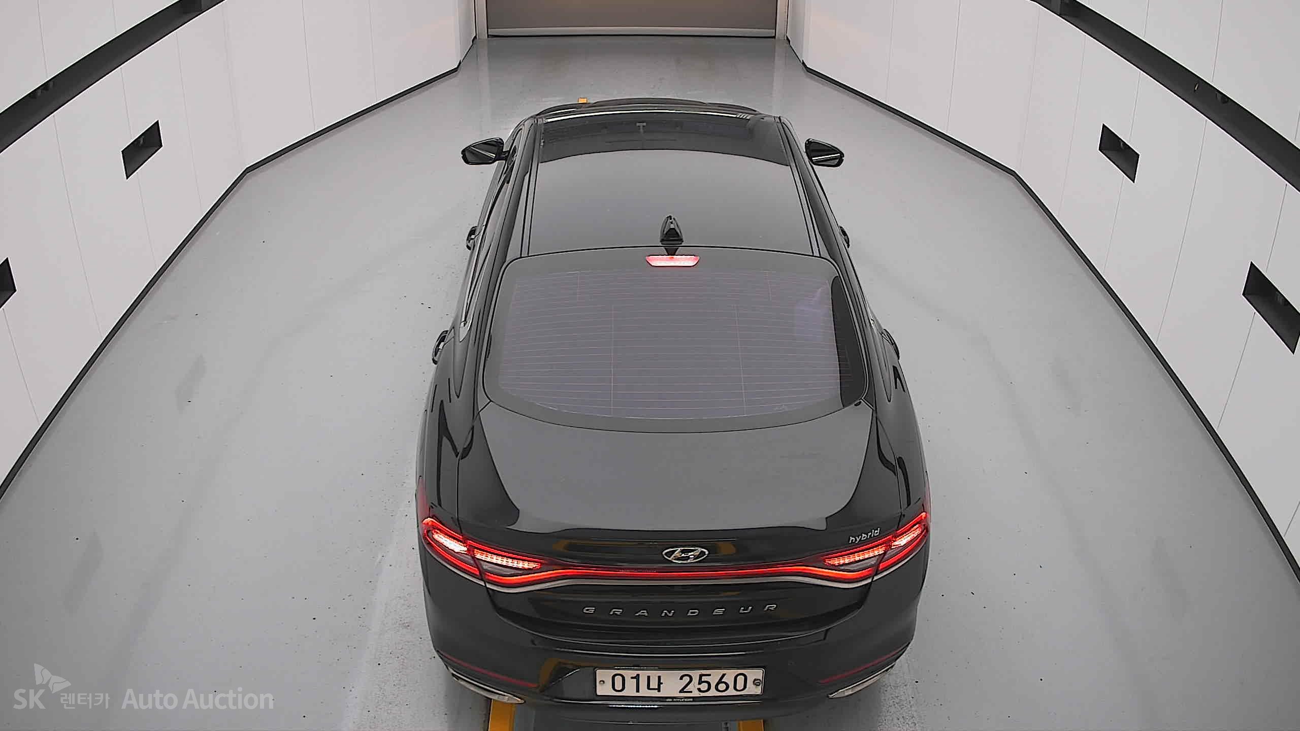2018 - hyundai grandeur