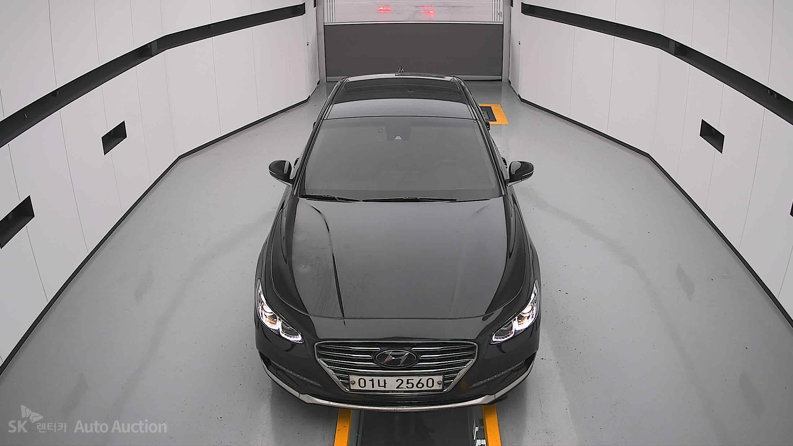 2018 - hyundai grandeur
