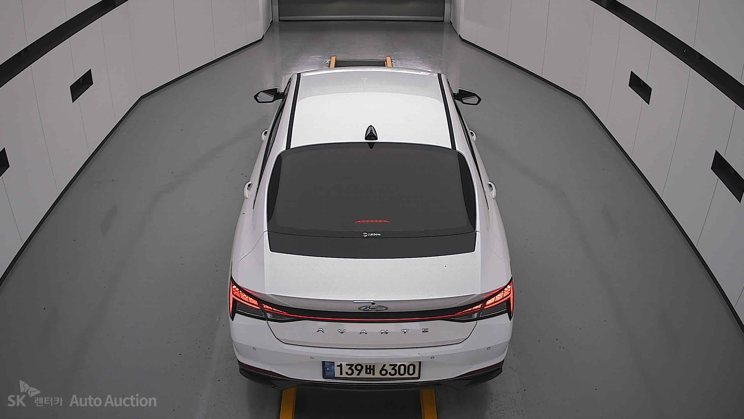 2021 - hyundai avante