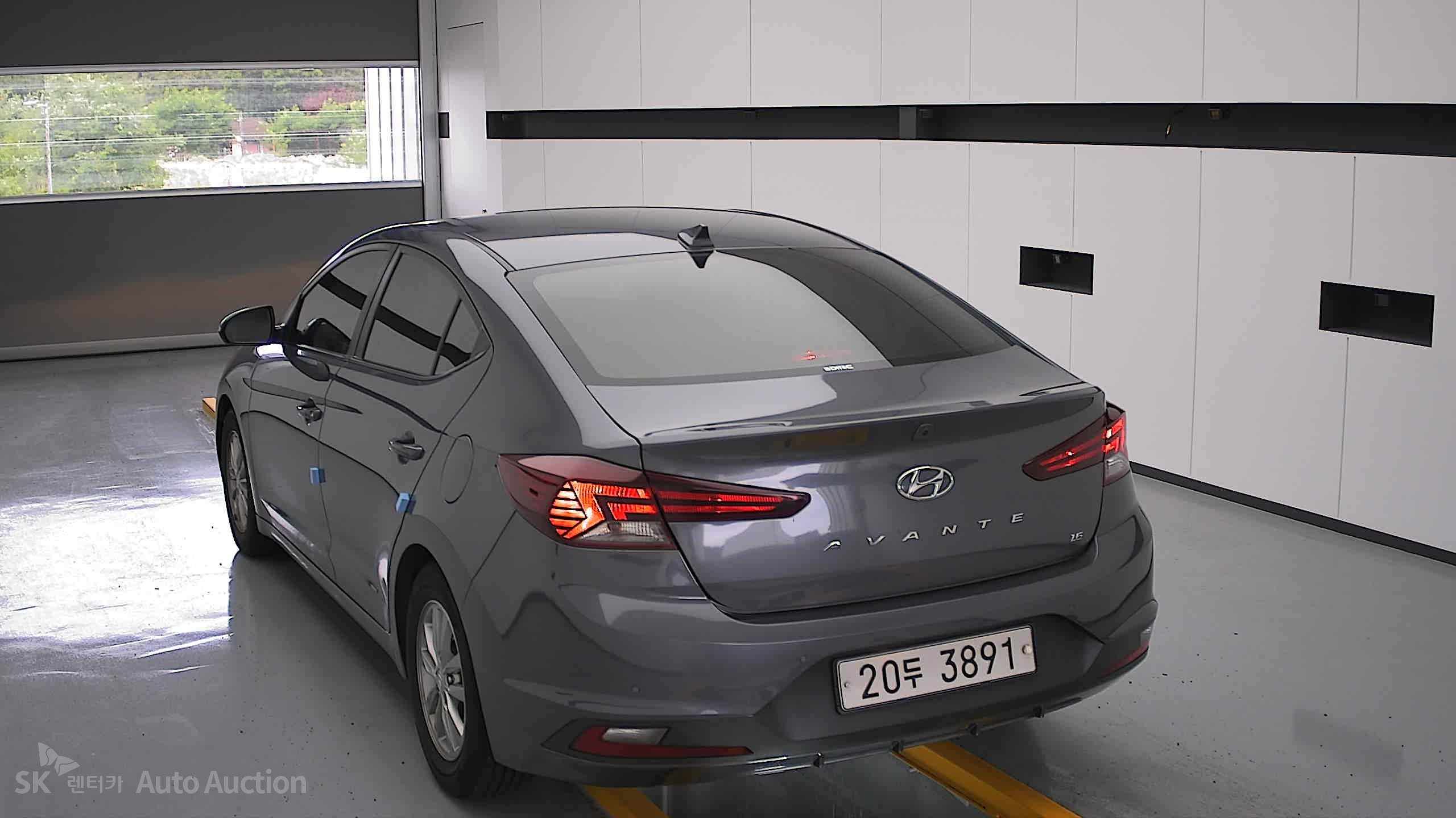 2019 - hyundai avante ad