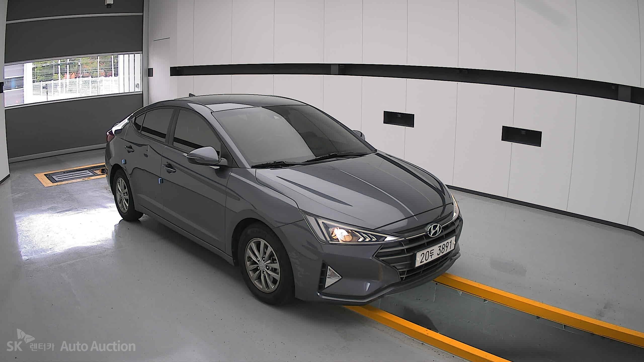 2019 - hyundai avante ad
