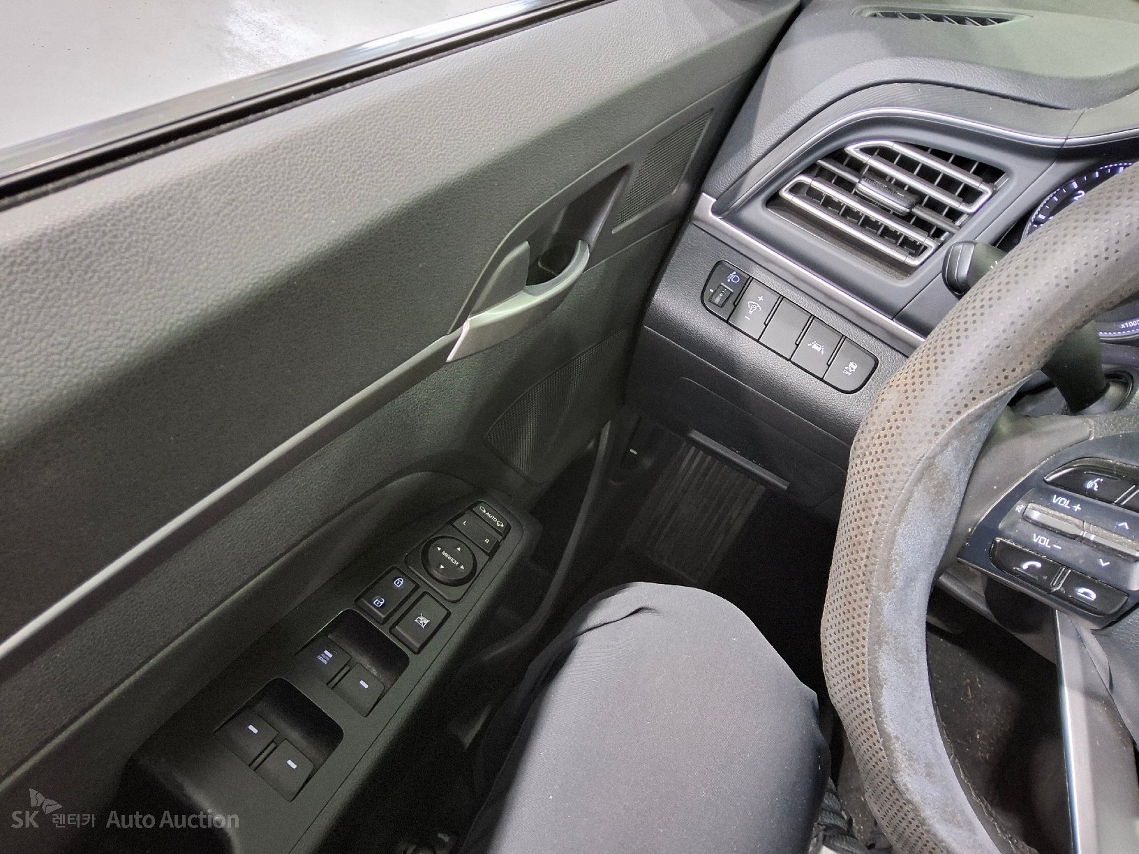 2019 - hyundai avante ad