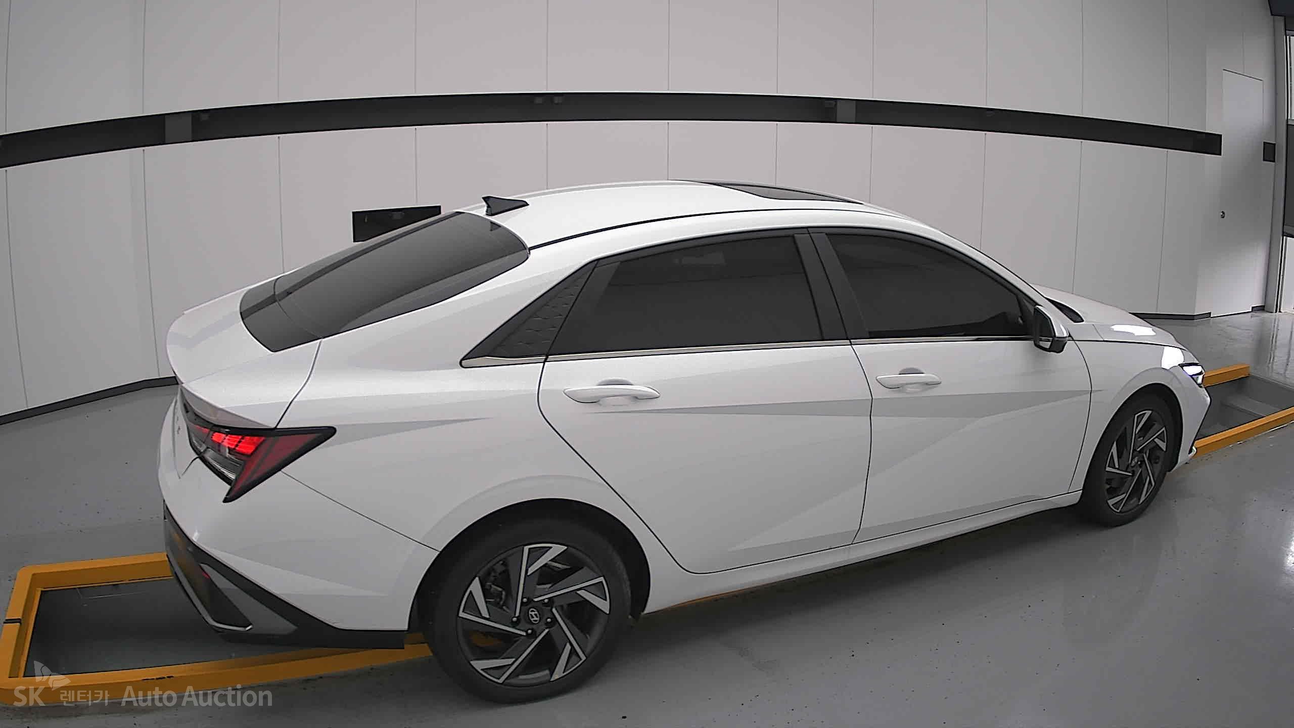 2024 - hyundai avante
