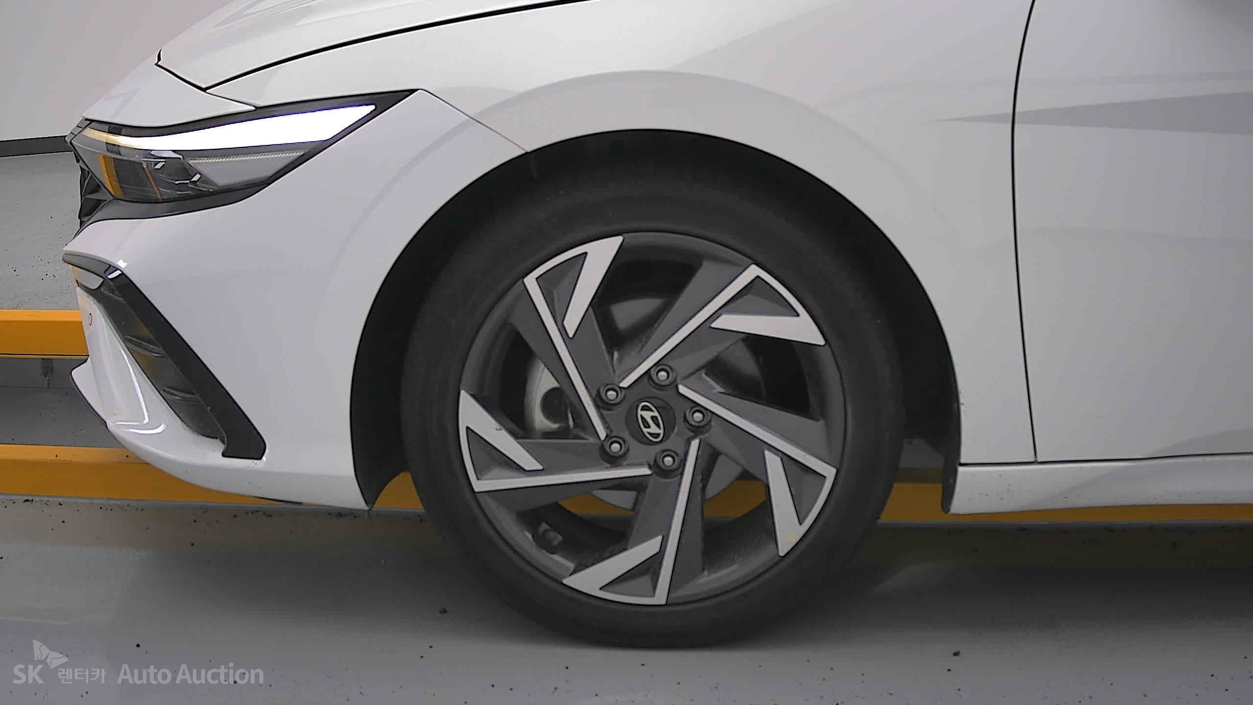 2024 - hyundai avante