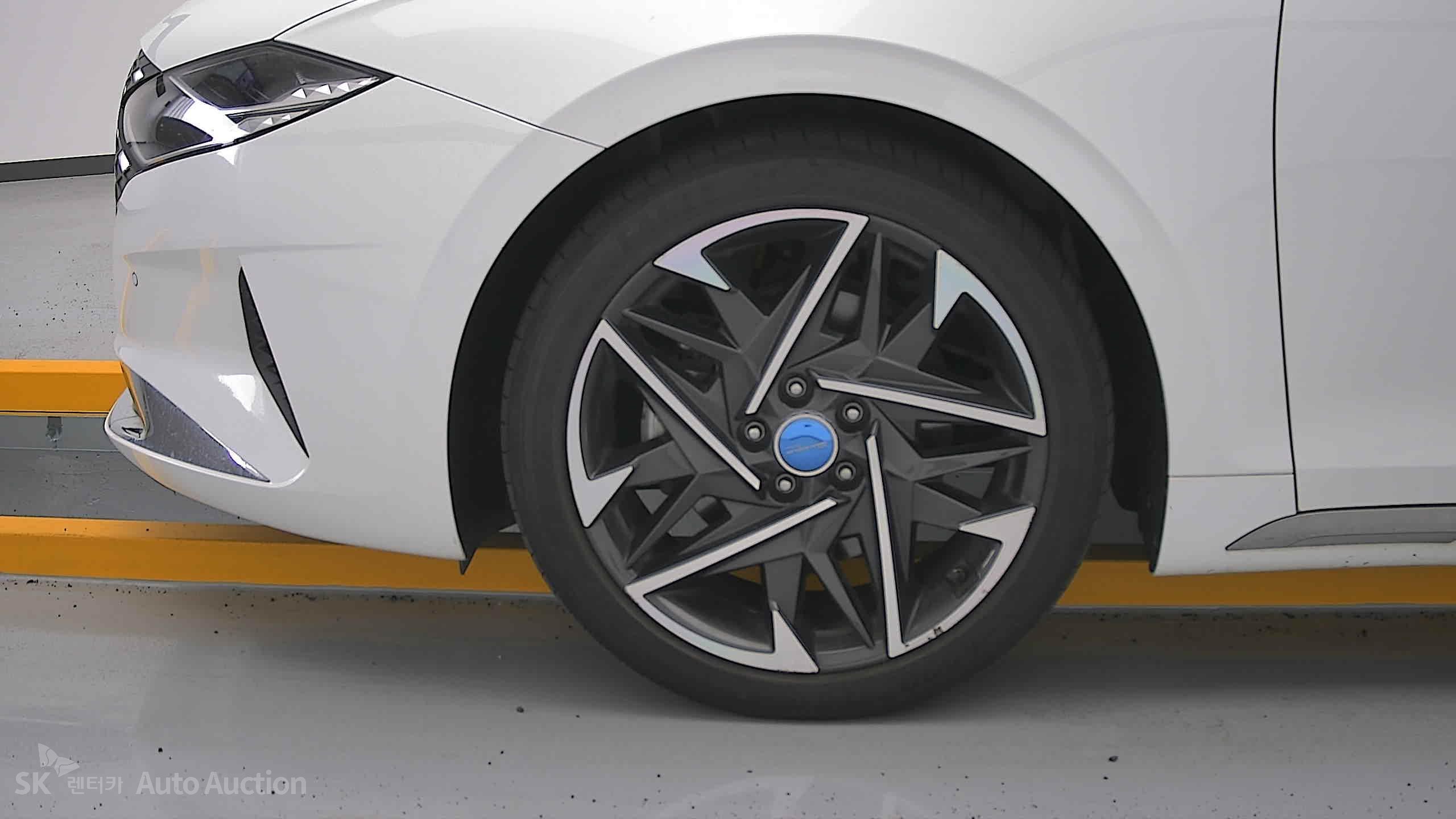 2023 - hyundai grandeur